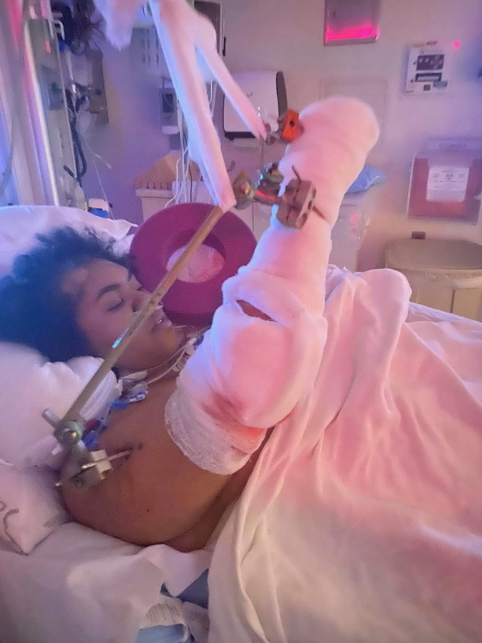 Help Jada Davis Heal and Rebuild