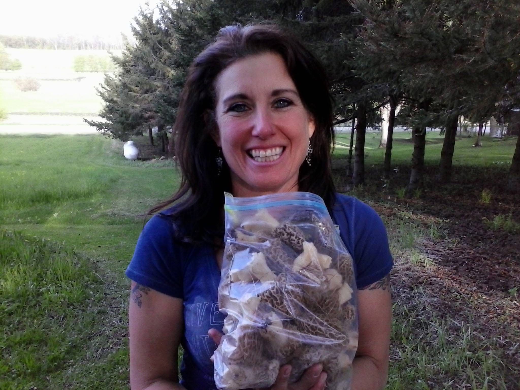 Honoring Shari Ann Roudebush's Memory campaign photo, 7 of 8