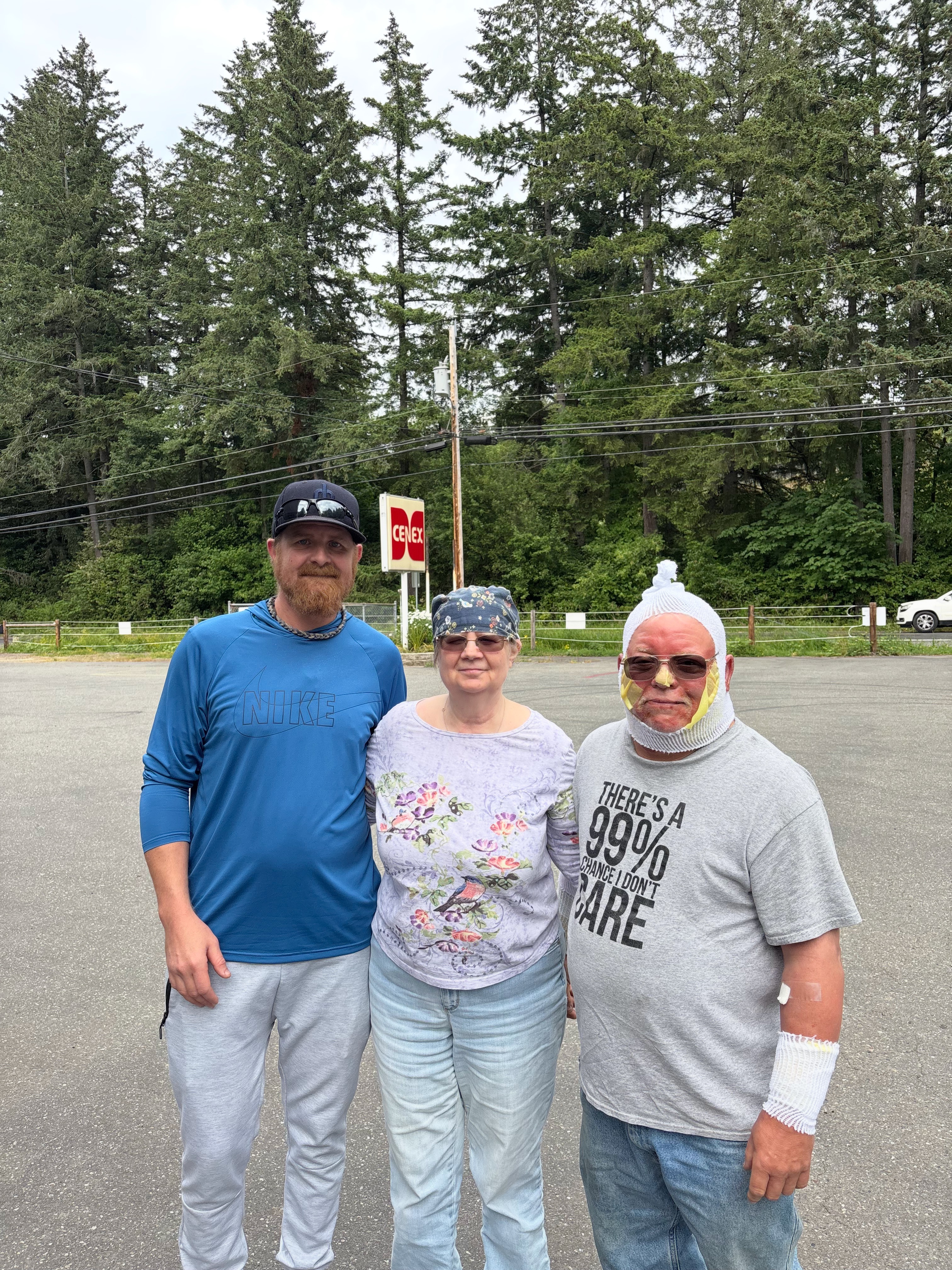 Help a Devoted Grandfather Recover from explosion campaign photo, 2 of 6
