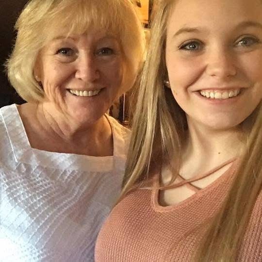 Support Phyllis in Her Final Cancer Battle campaign photo, 7 of 8