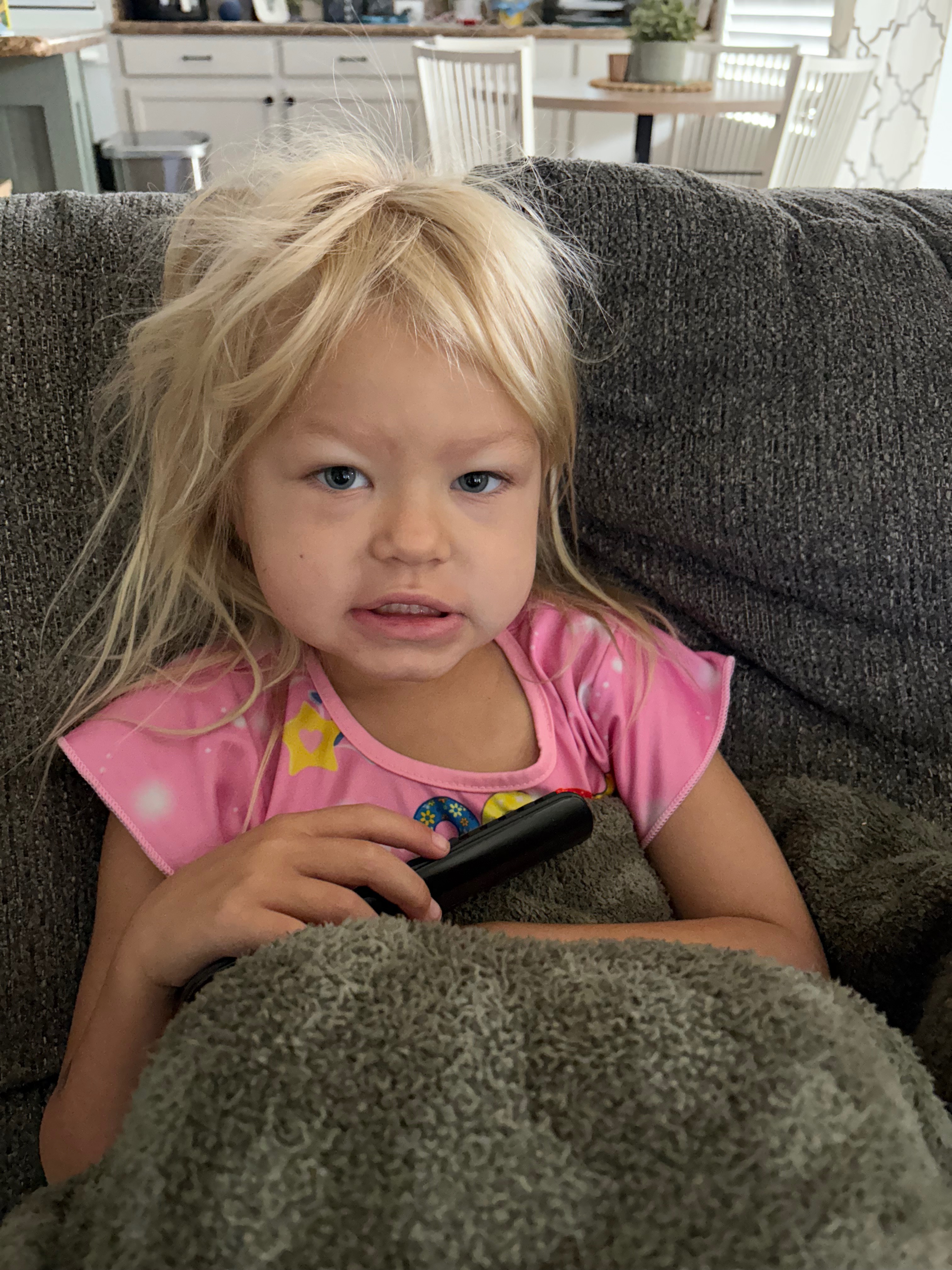 Help Harlow with a recent autoimmune disease diagnosis campaign photo, 6 of 8