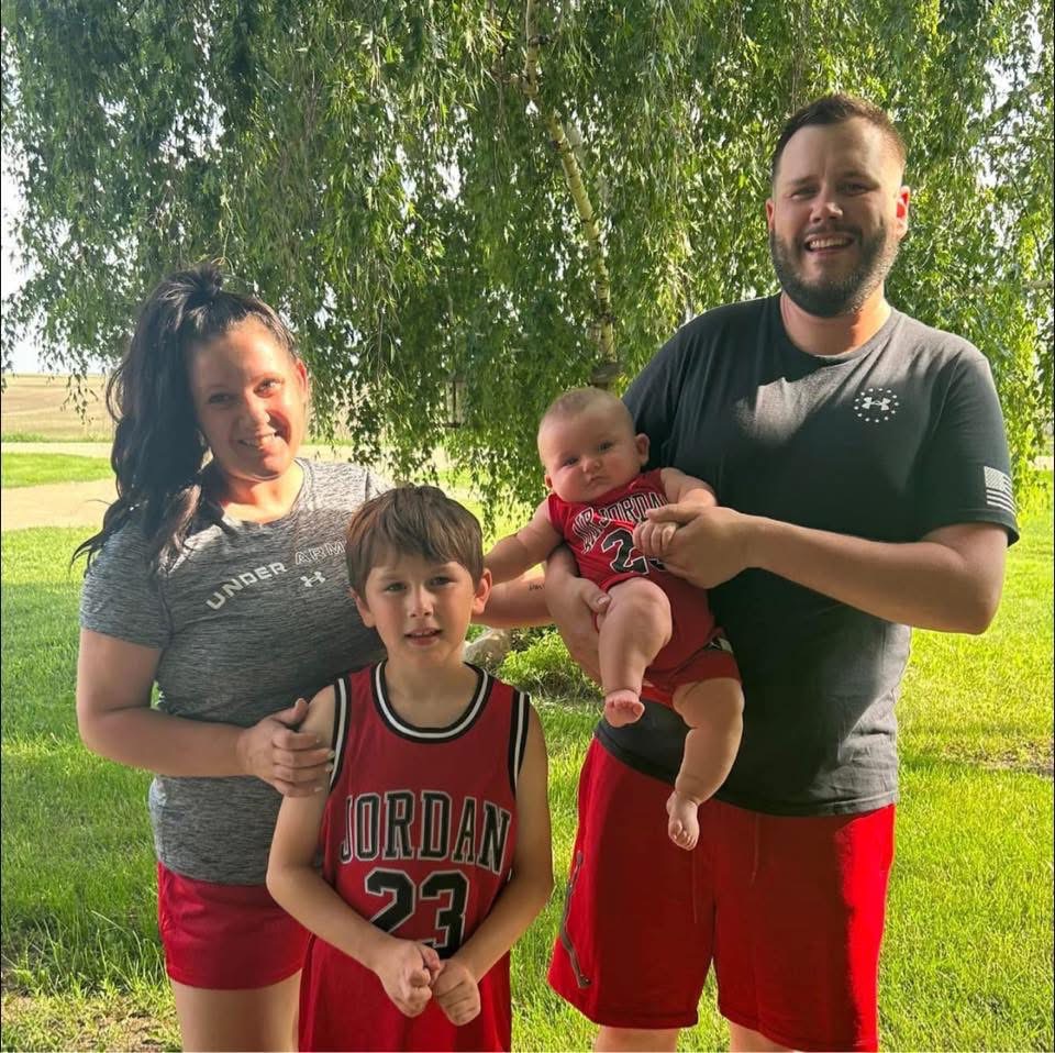 Please pray for my niece and her 2 boys campaign photo, 2 of 8