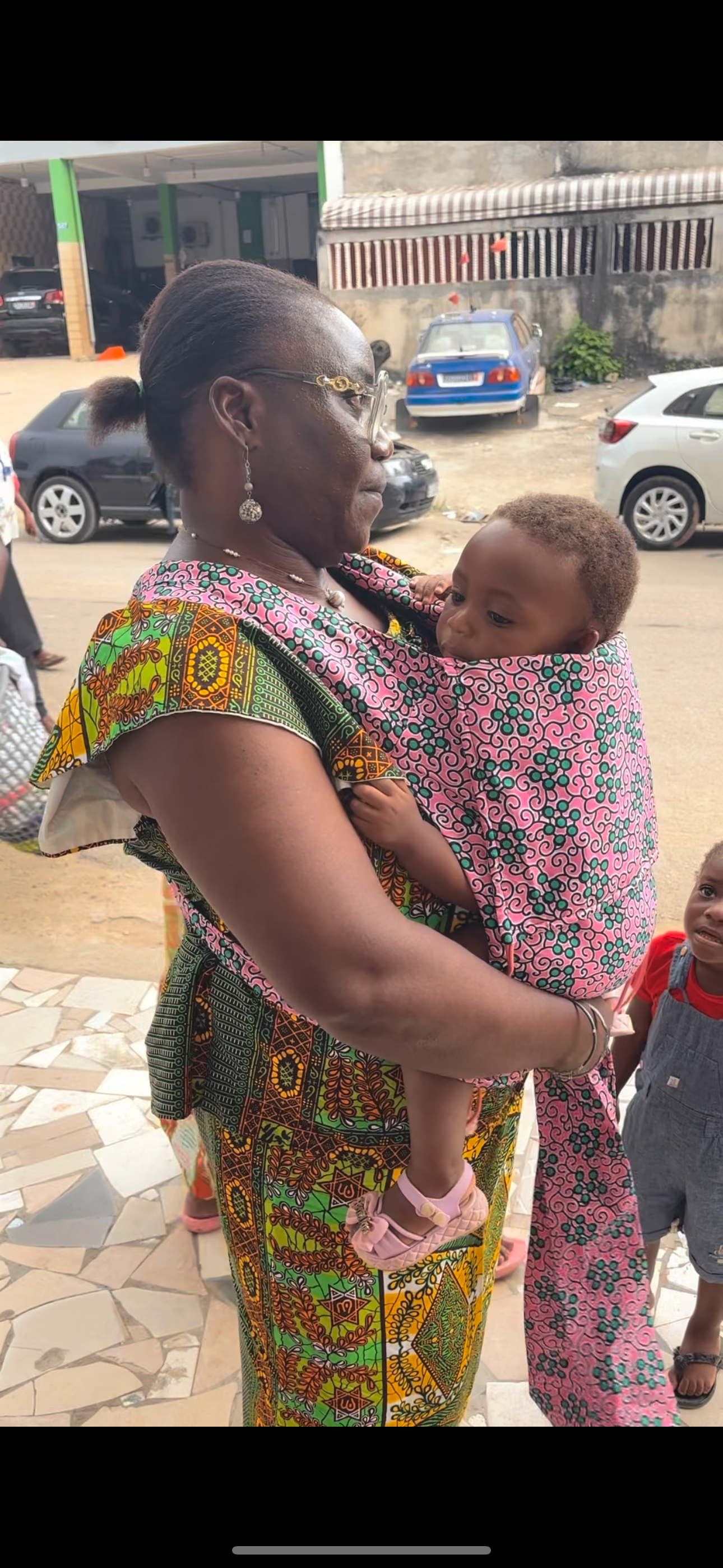 Lolomi – Un filo tra Africa e Europa che abbraccia i bambini campaign photo, 6 of 8