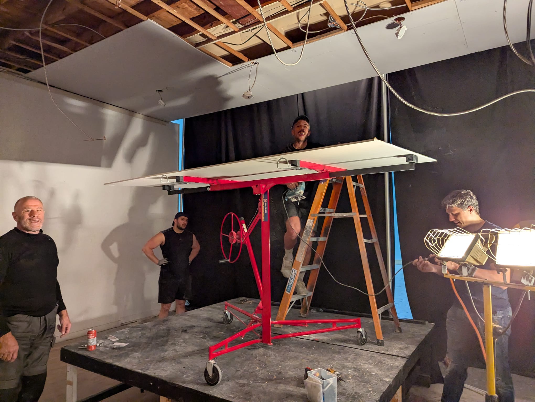 Un nouveau plafond pour l'Union Française de Montréal campaign photo, 5 of 8