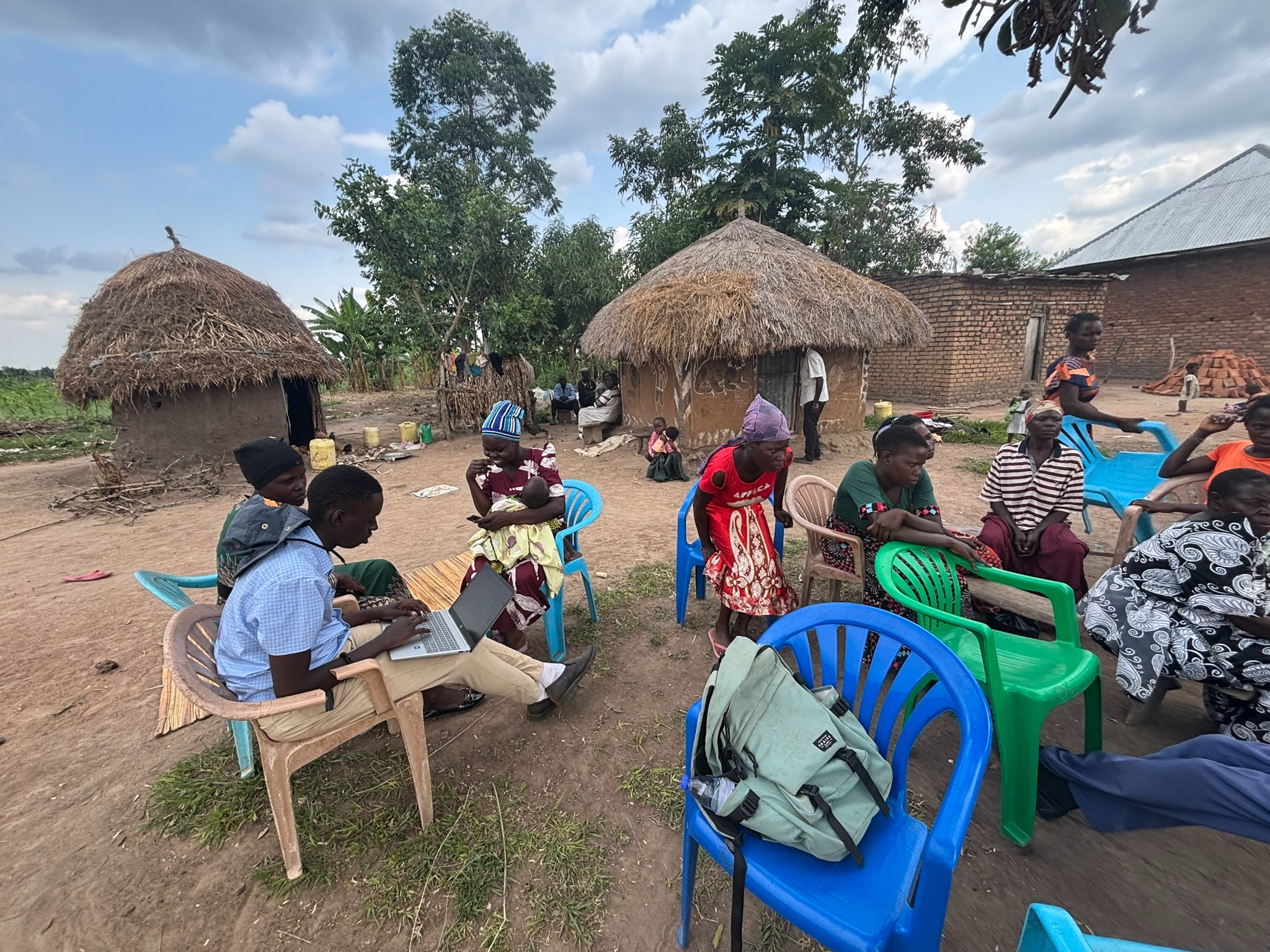 Photo de la campagne Help Empower Teenage Mothers in Uganda Through Tailoring, 6 sur 8