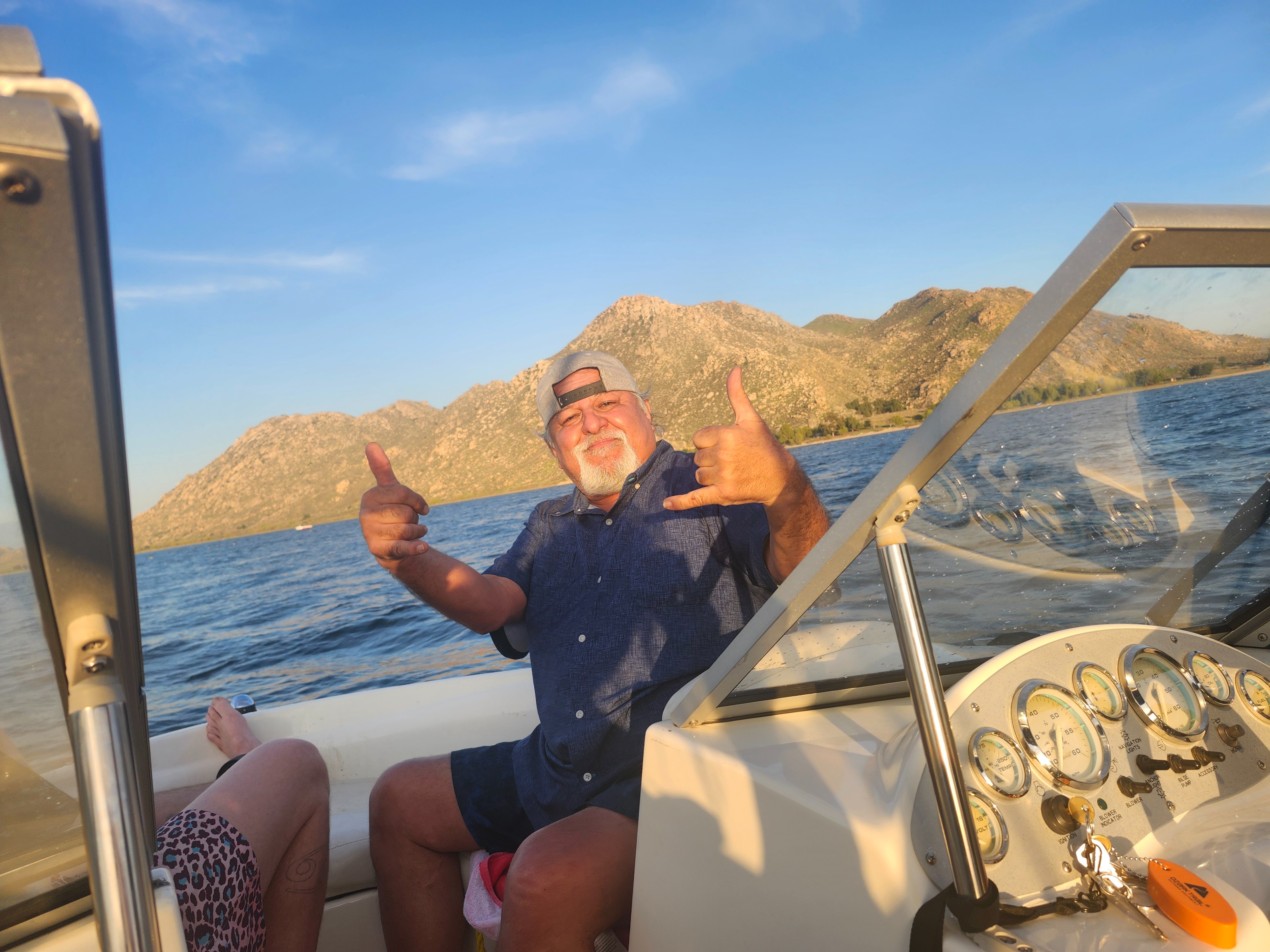 Help Robert's Family with Travel and Expenses campaign photo, 2 of 8