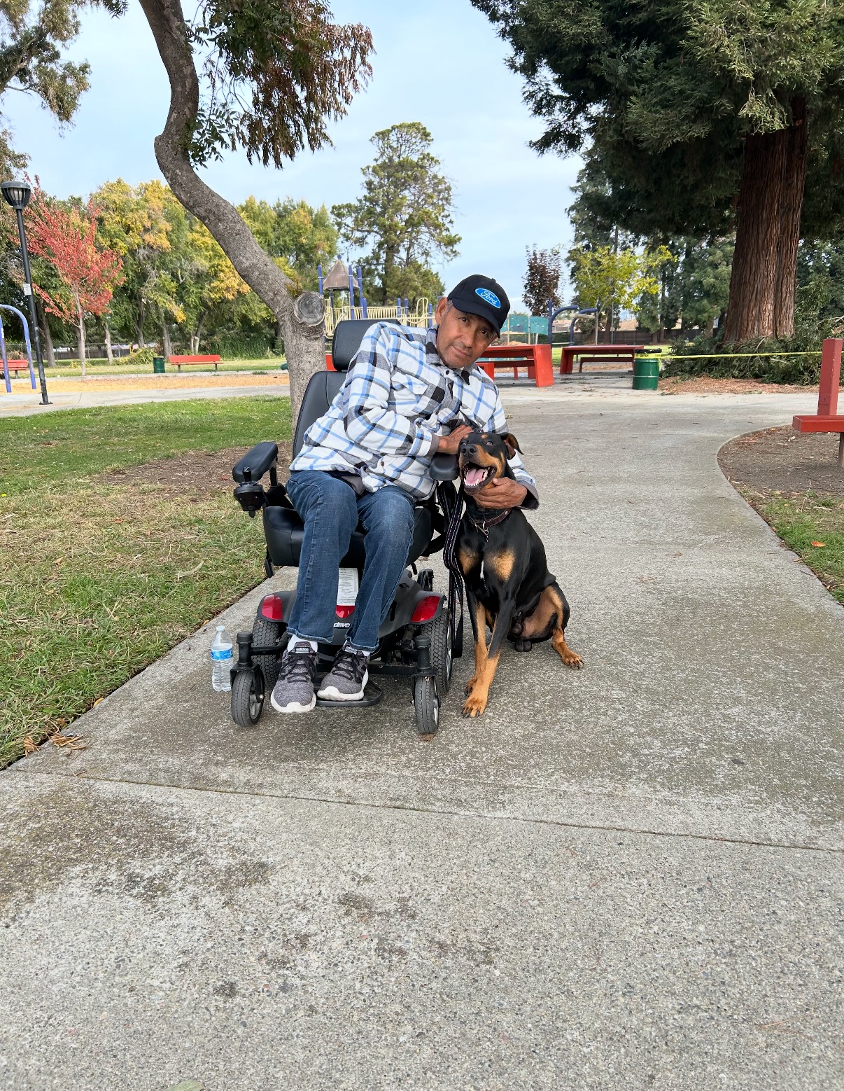 Help Fernando Enriquez Sr.'s Family in Grief campaign photo, 2 of 5