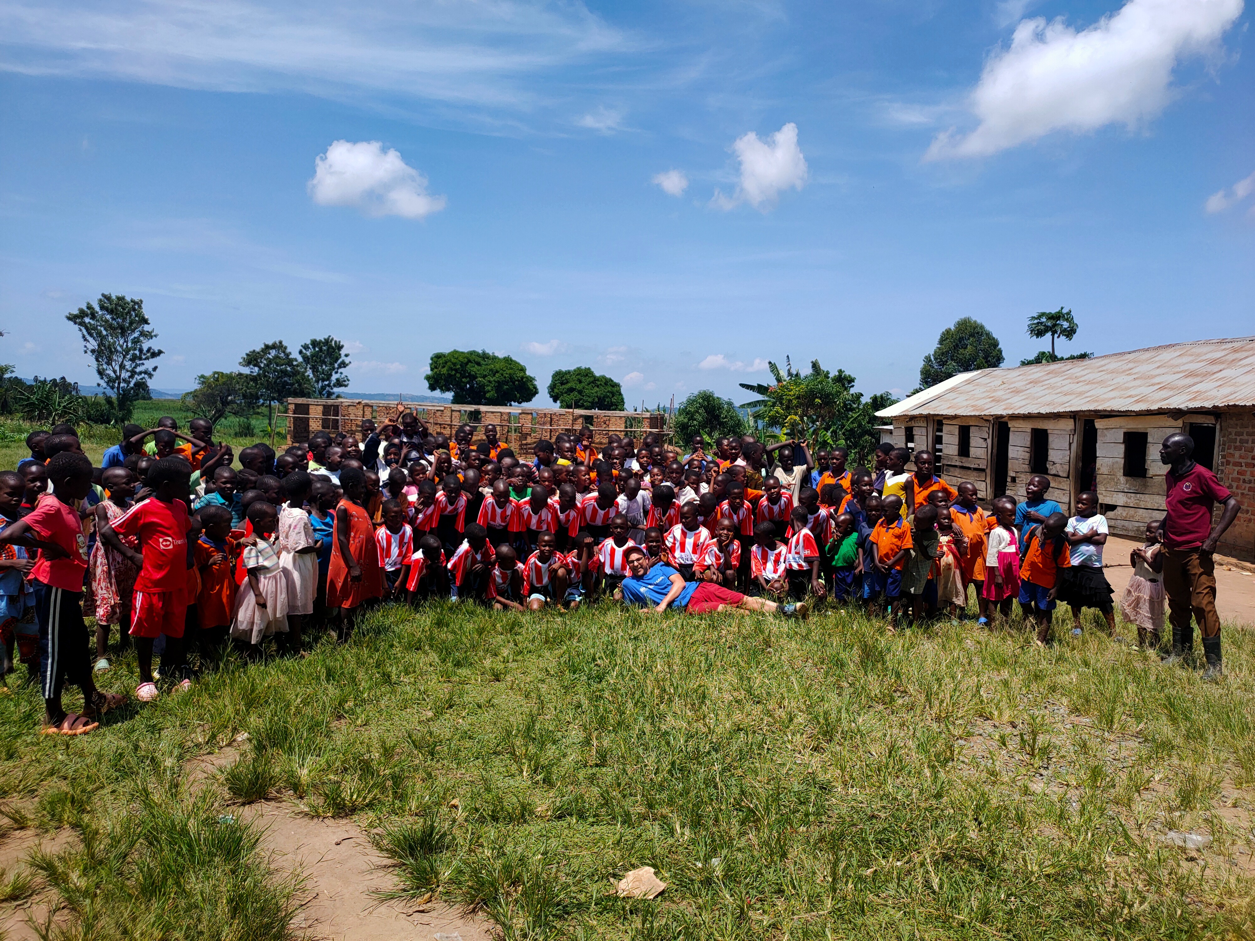 Dona agua para la infancia en Uganda campaign photo, 5 of 6