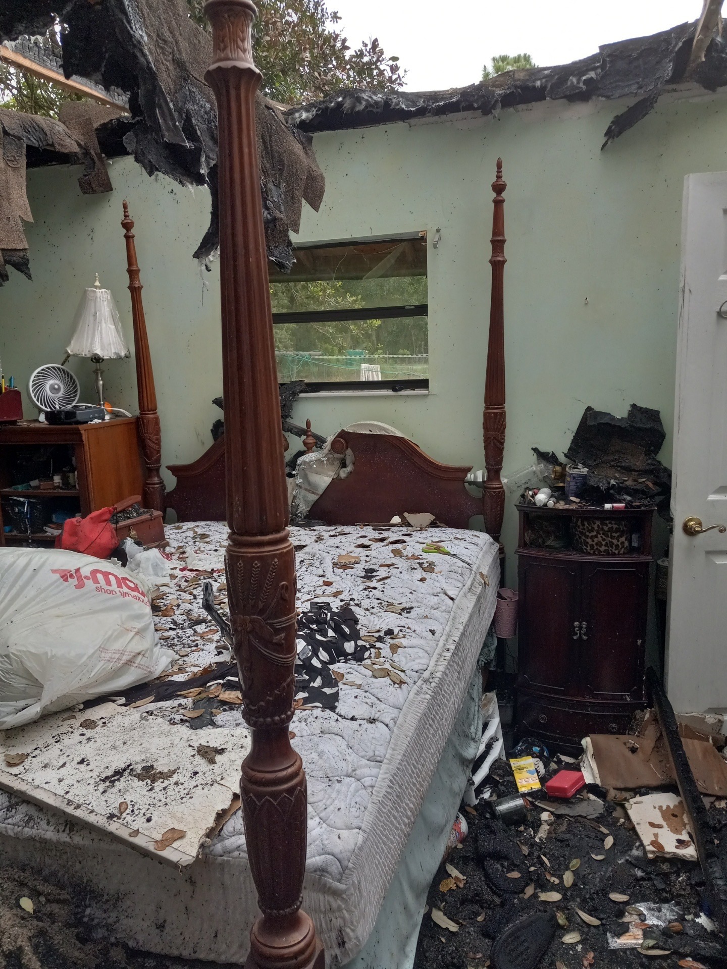 Help the Barber Family rebuild after House fire campaign photo, 4 of 8