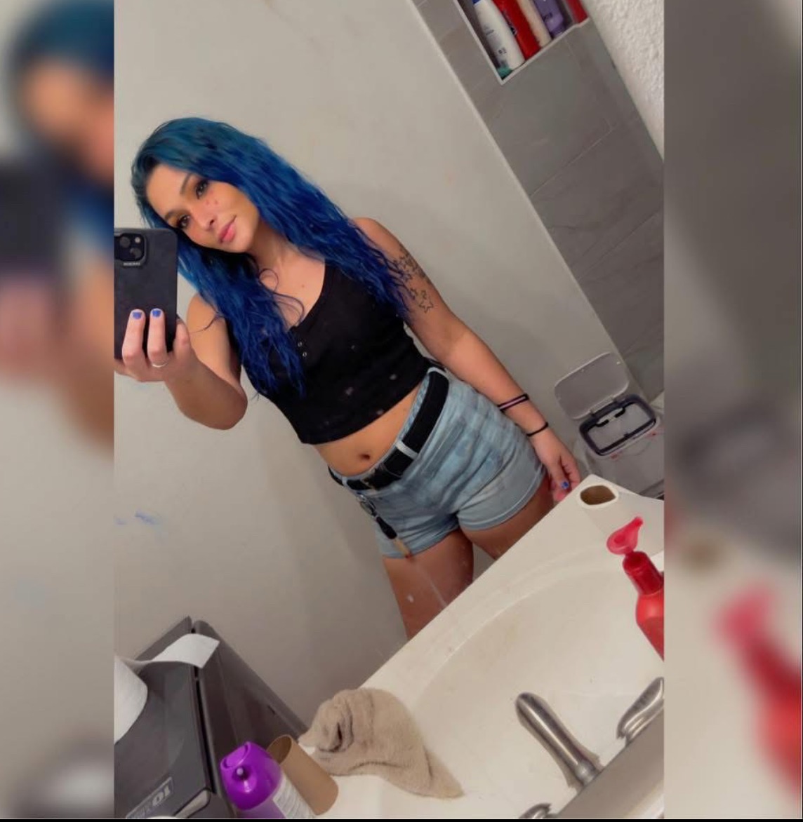 Help Cover Taylor's Funeral Costs campaign photo, 2 of 4