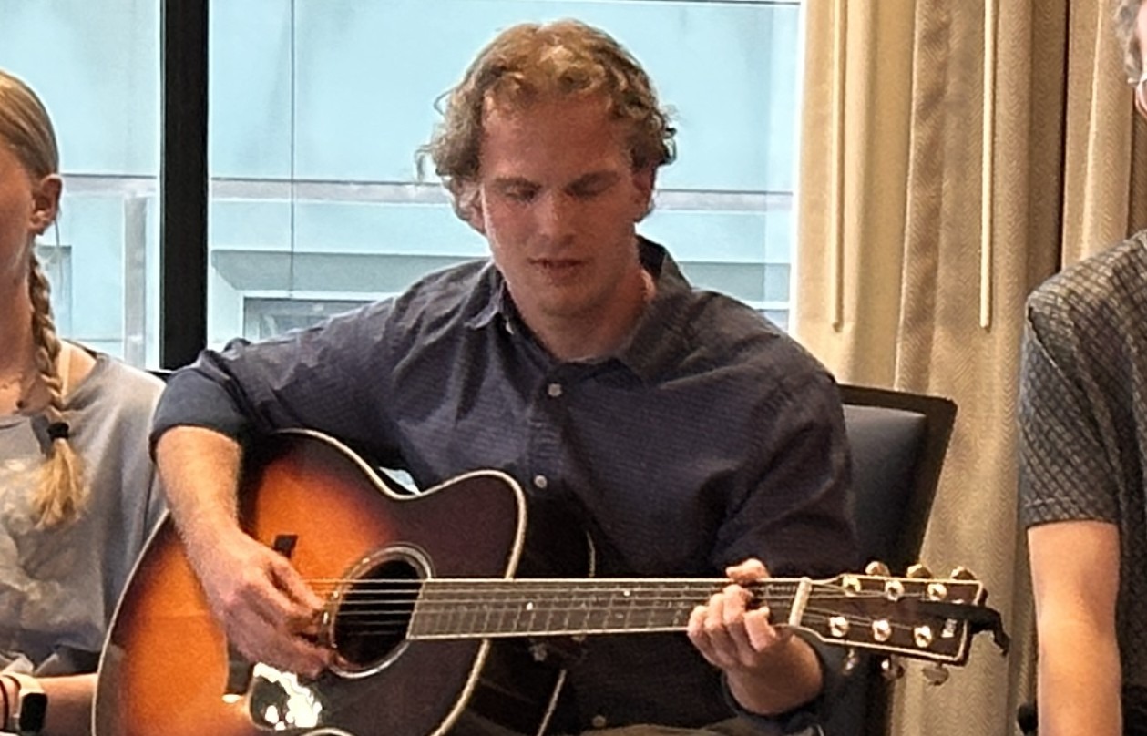 Encourage Zach Ware's Music Ministry campaign photo, 2 of 3