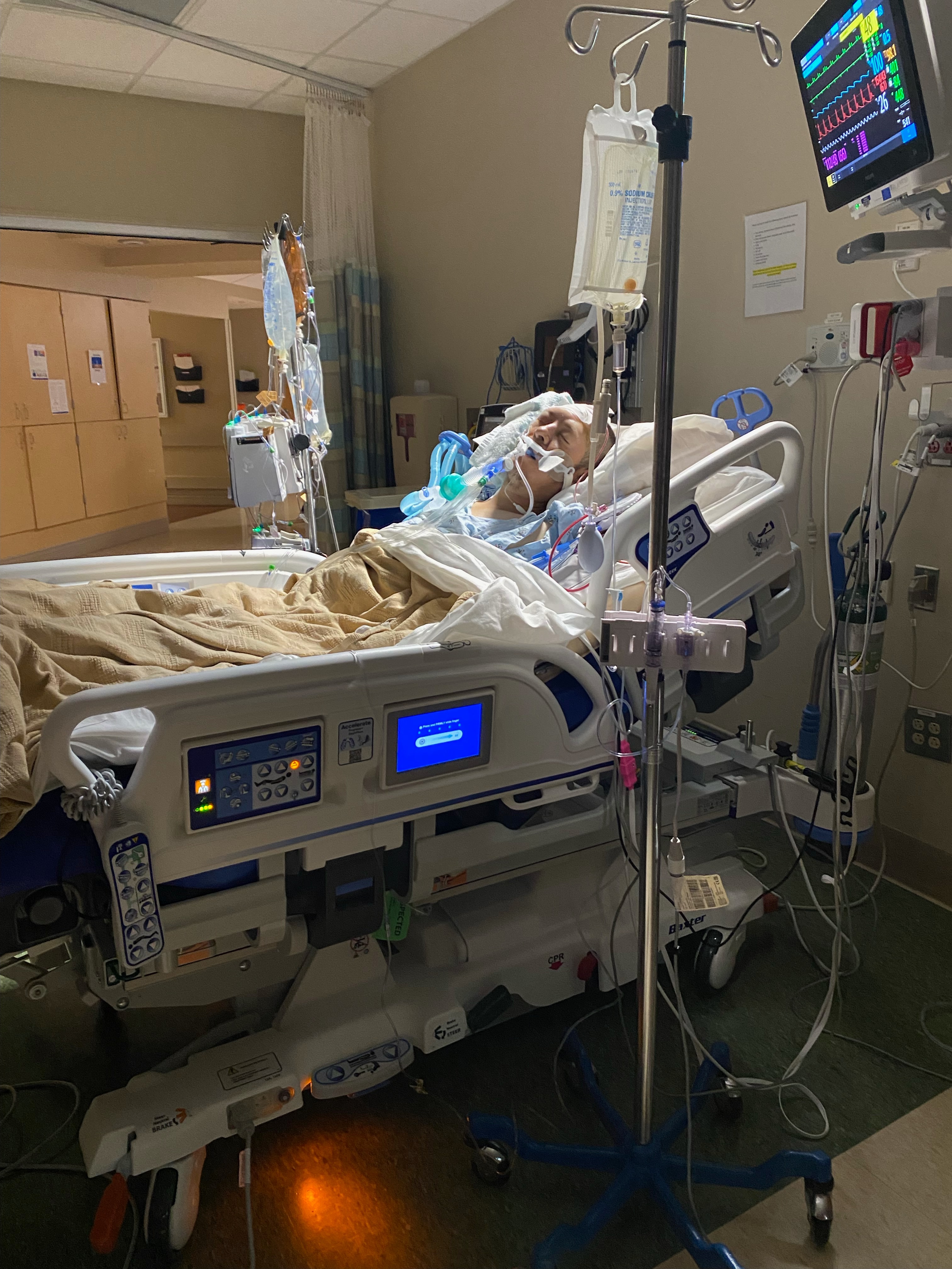 Donate for Juan Carlos Cervantes' Medical Bills campaign photo, 2 of 4