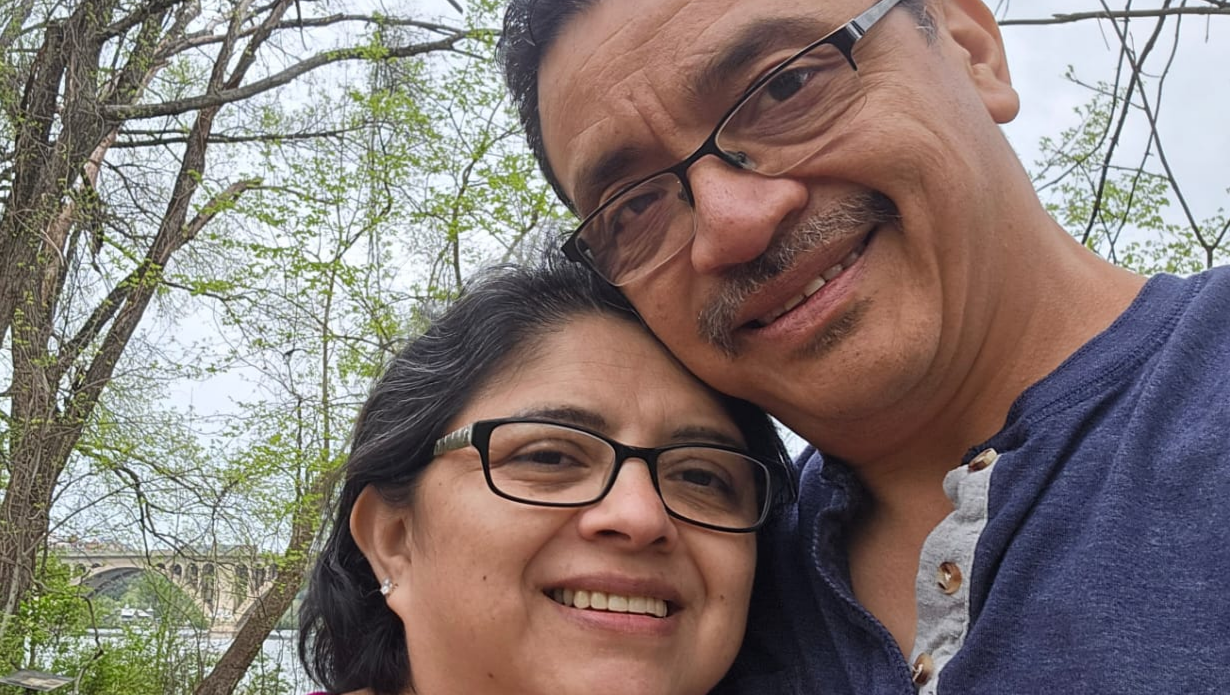 Fundraiser by Daniel Avila : Help my parents smile again.