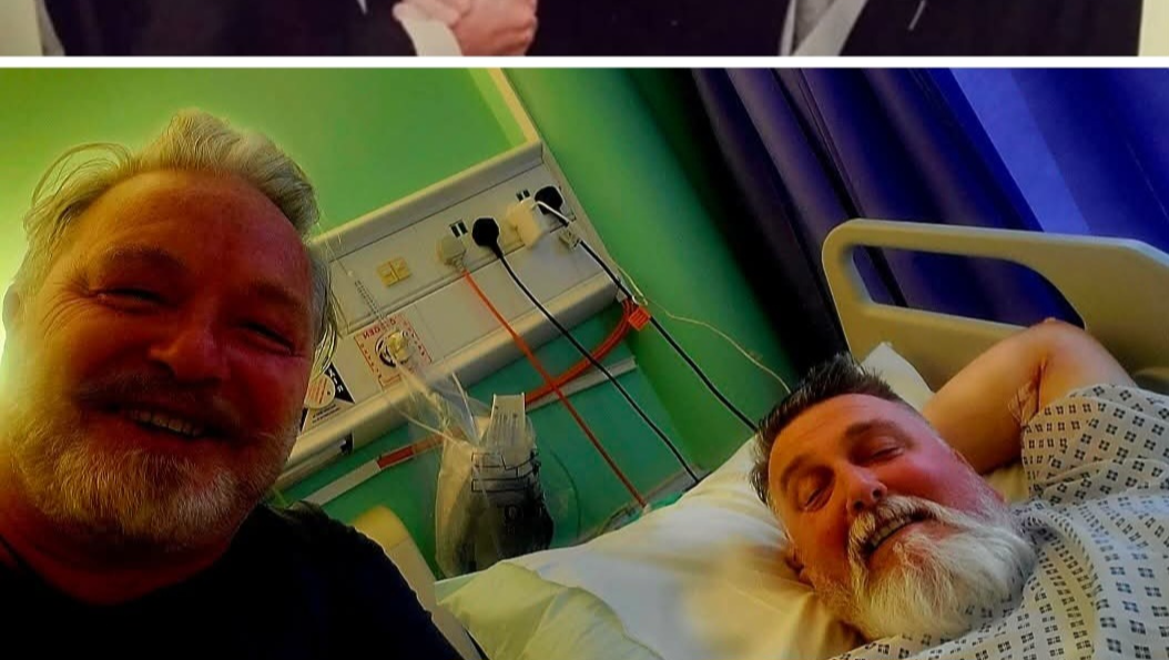 Help a biker to help his family photo