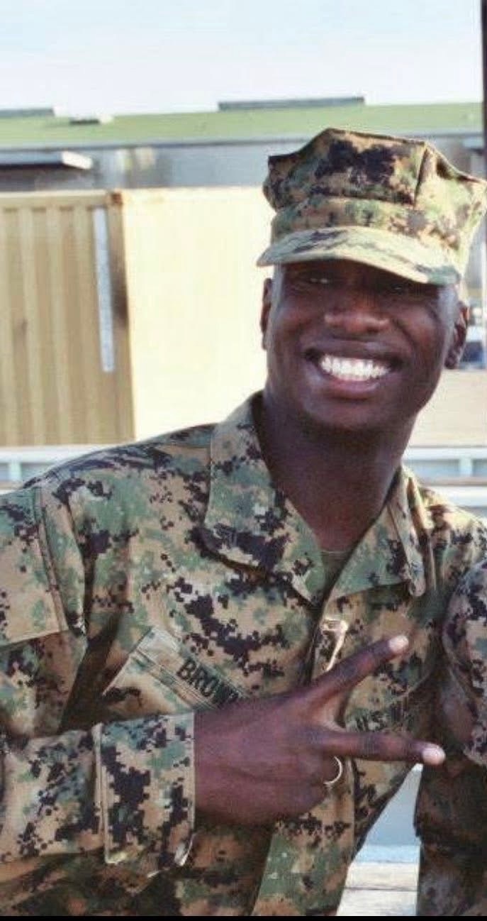 Fundraiser for Alma Brown by Maurice Campbell : Support for the Family of  Marine Veteran Cpl. Curtis Brown, image size:687x1298
