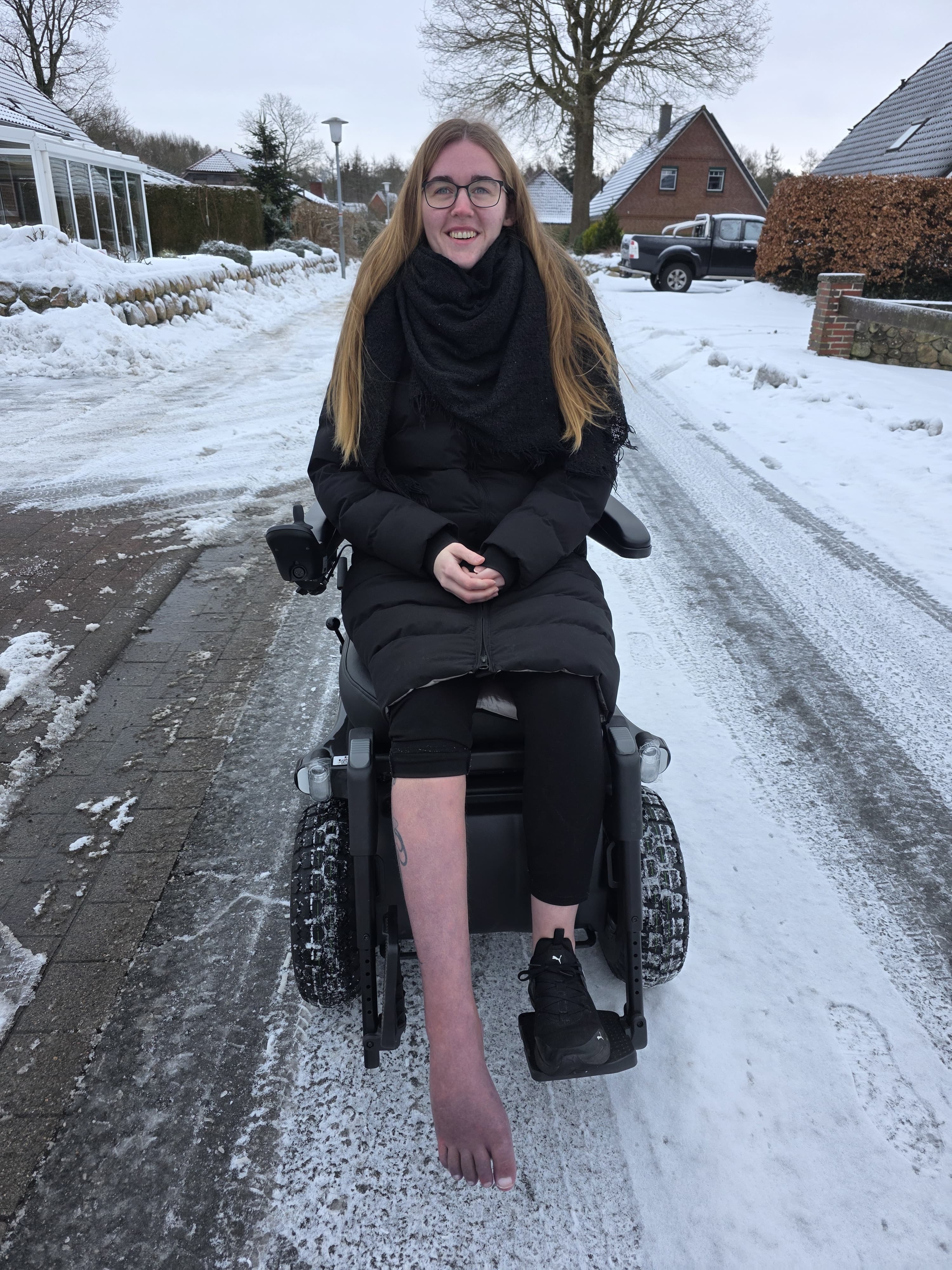 Leonie braucht Deine Hilfe! CRPS hat Ihr Leben verändert! campaign photo, 2 of 7