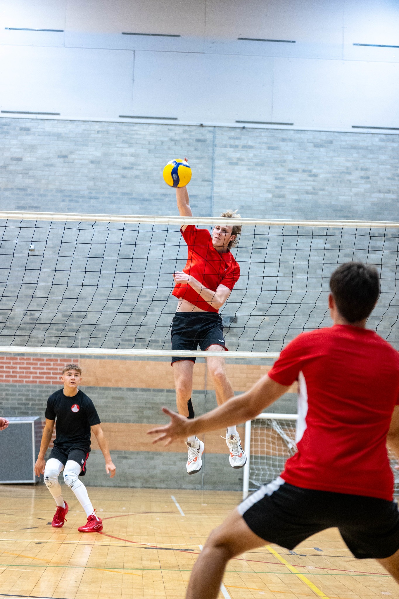Help me represent England for volleyball at NEVZA 2025! campaign photo, 5 of 8