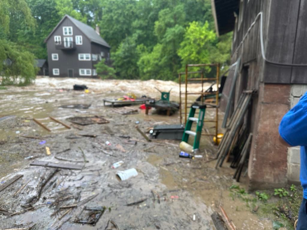 Support Dave and Tammy's Flood Recovery campaign photo, 4 of 8