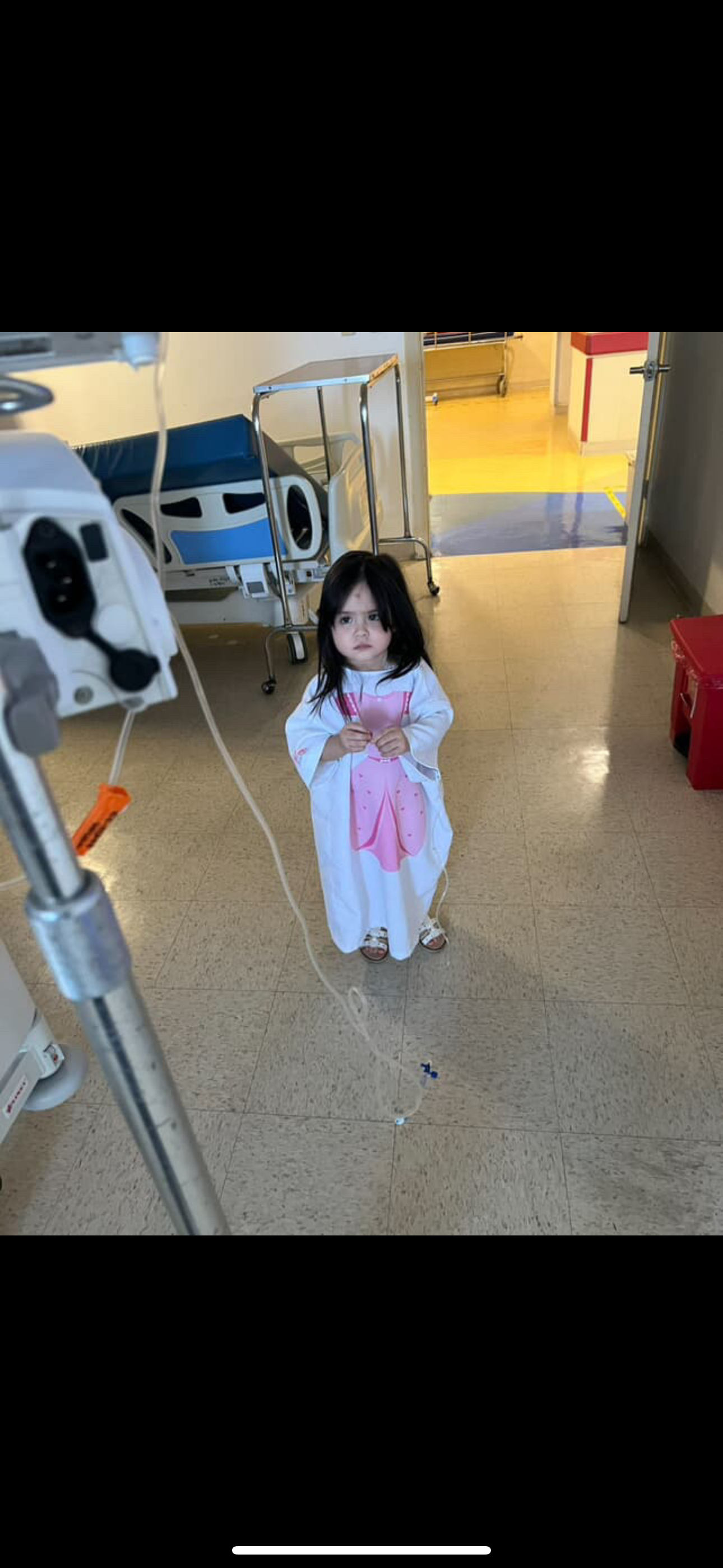 Valentina necesita tu ayuda para vencer la leucemia campaign photo, 5 of 8