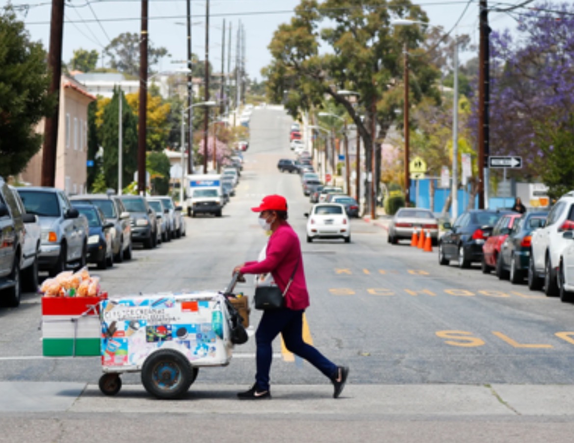 Give Hope to Street Vendors and Their Families campaign photo, 4 of 6