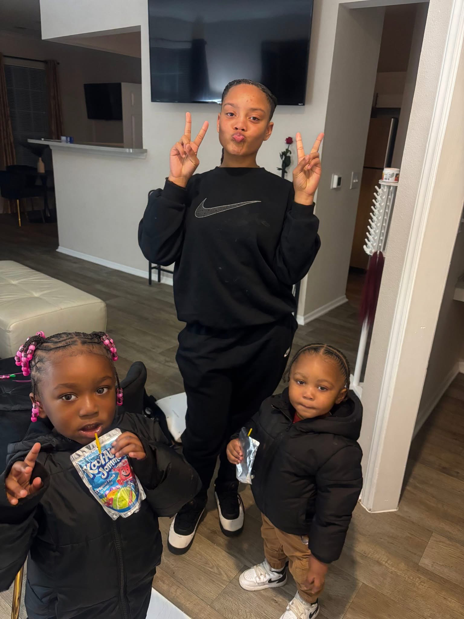 Support a Mother Battling Rare Disease campaign photo, 2 of 5