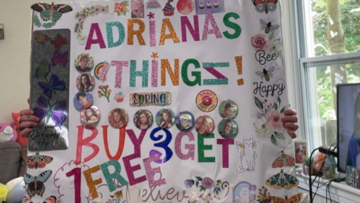 Help Adrianasthingz Open a Shop in Rochester photo