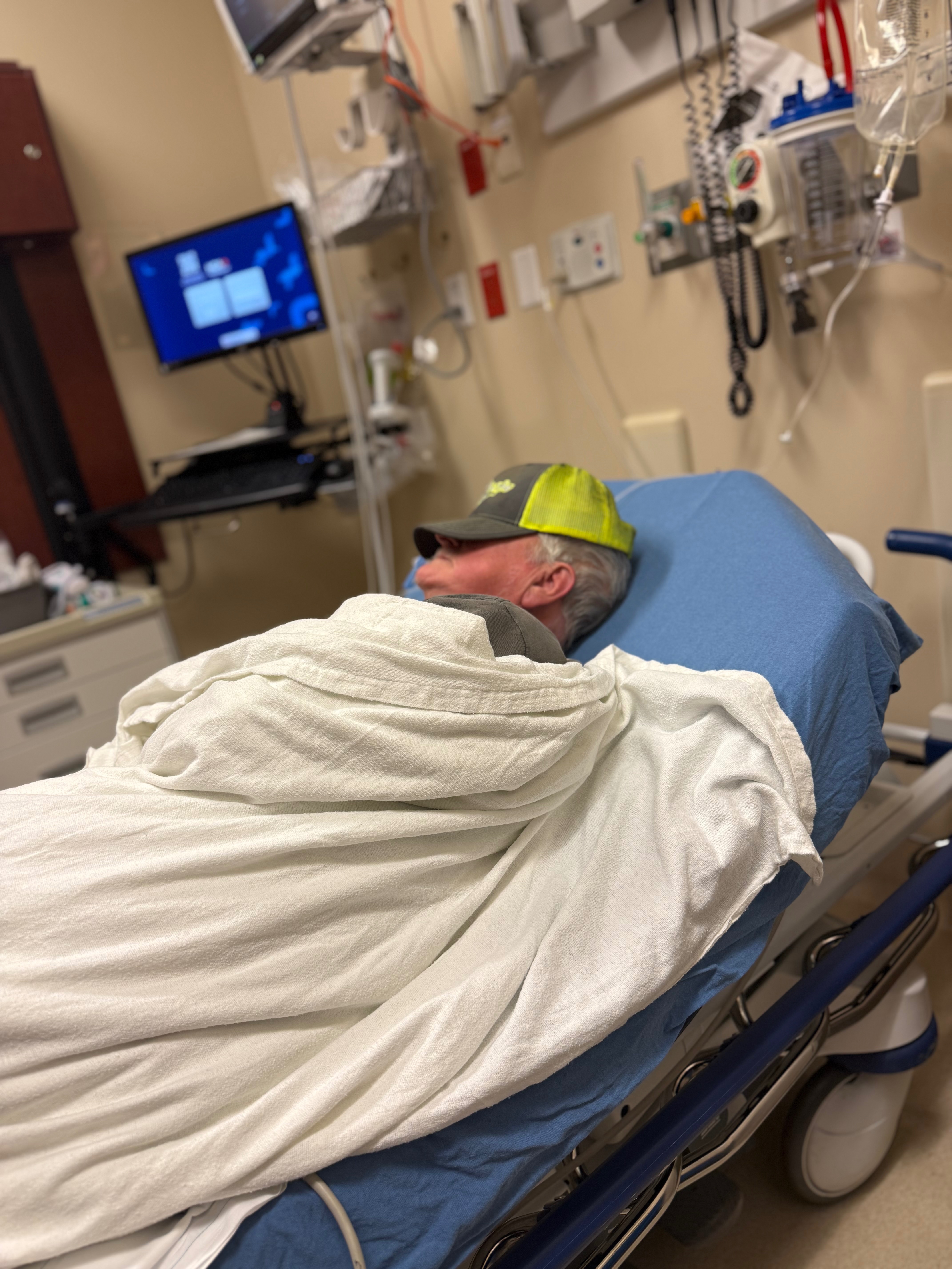 My Dad's Battle with Aggressive Throat Cancer - Please Share campaign photo, 6 of 8