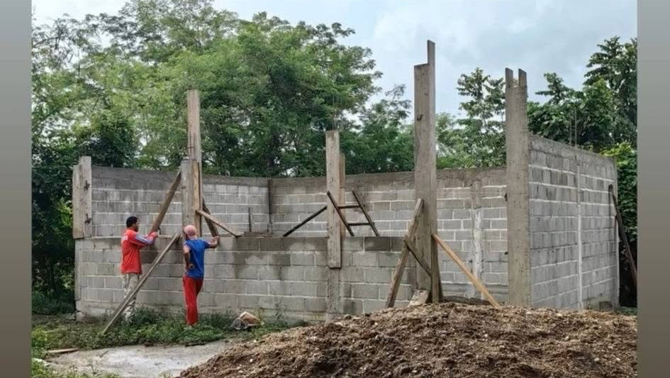 Ayuda para construir escuela