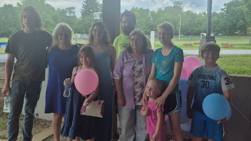 Help a Teen Mom-to-Be and Her Family