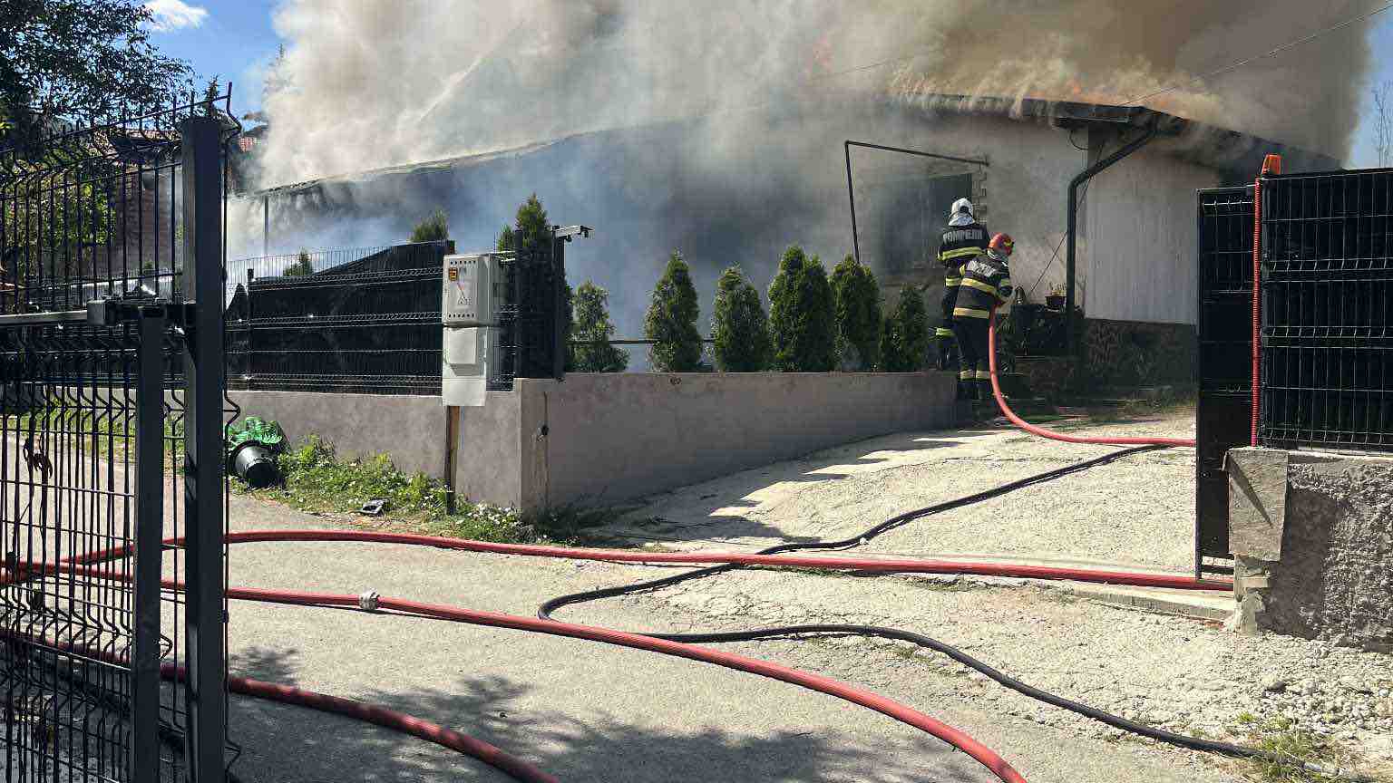 Aiutiamo questa famiglia a rialzarsi dopo l’incedio!