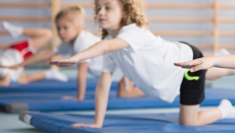 Spaß für Kinder aus dem Kinderheim photo