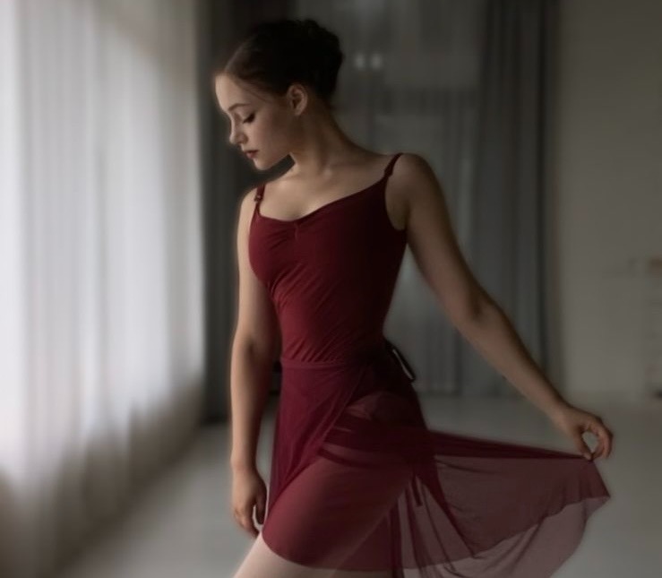Support Nika's Journey from War to Dance Academy campaign photo, 7 of 8