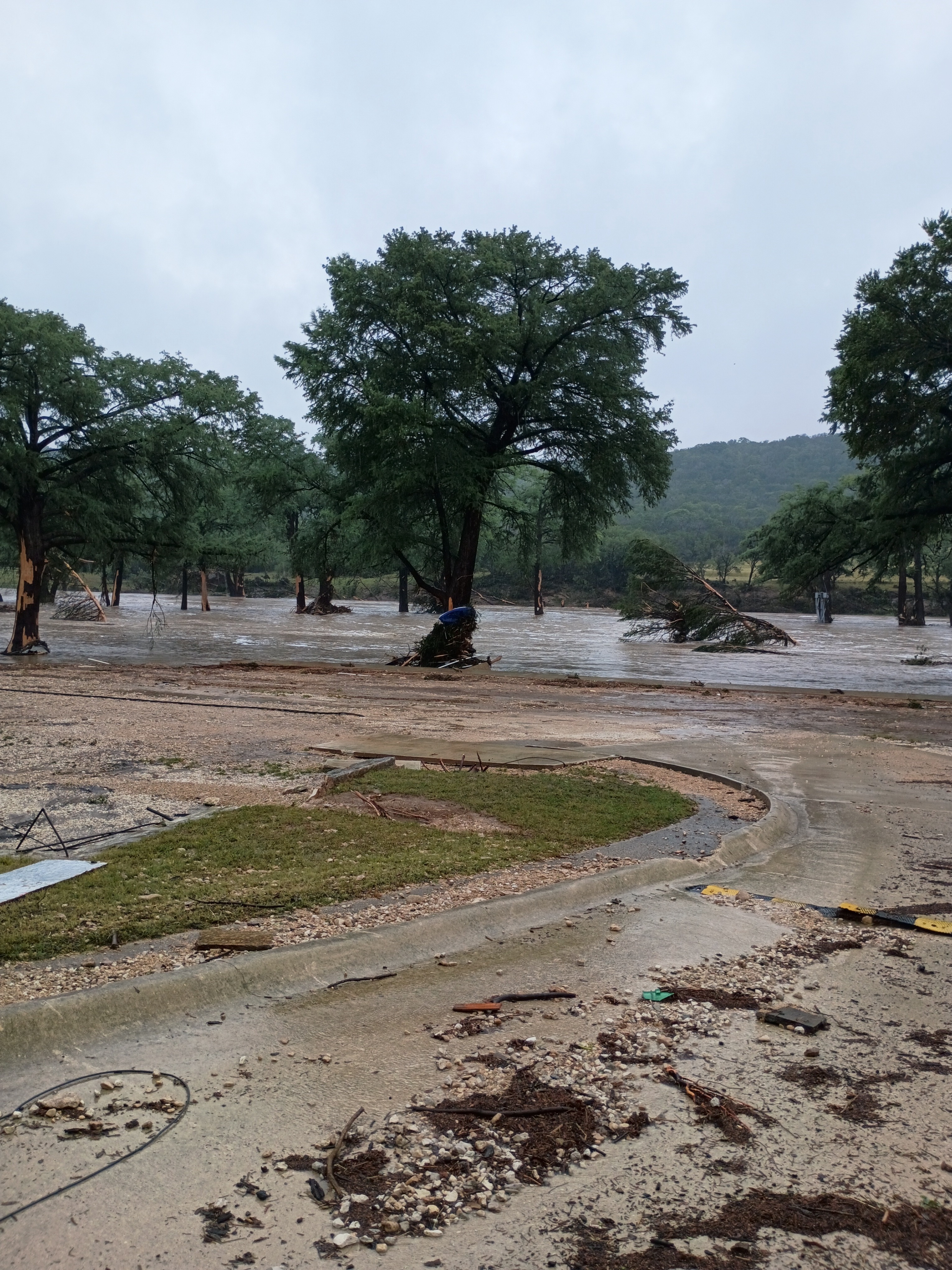 Support for Gigi & Donny: Home Lost in Flood campaign photo, 4 of 6