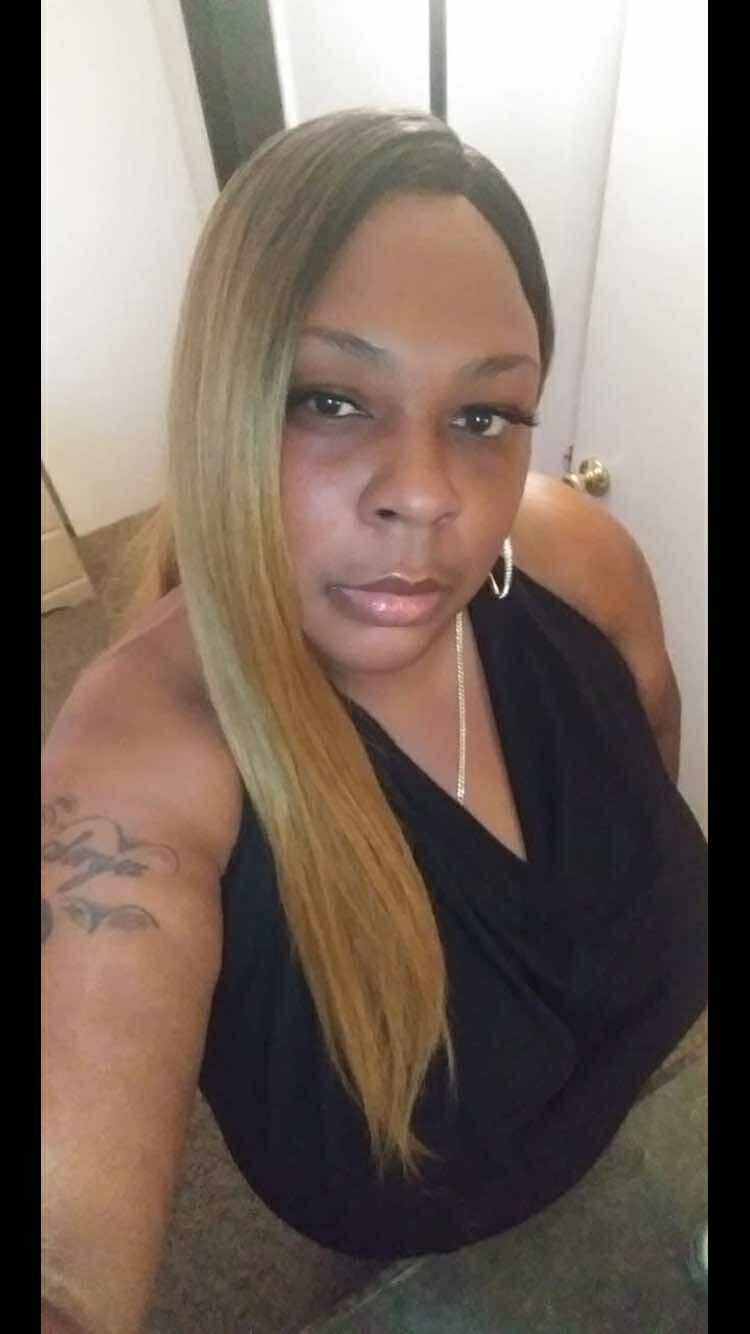 Assist Latoya in This Time of Loss campaign photo, 2 of 4