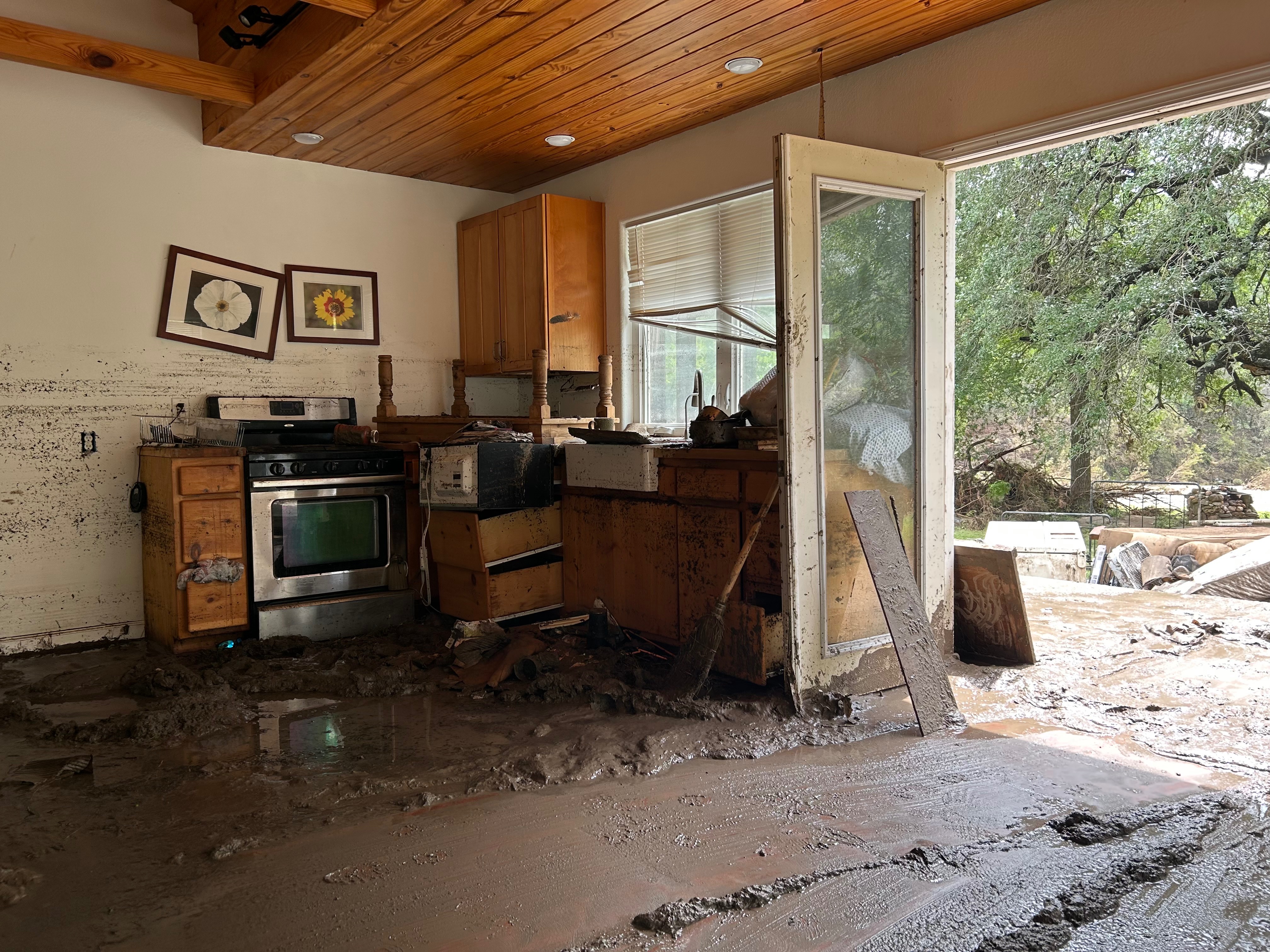 Help support Meggan after flood devastation  campaign photo, 5 of 8