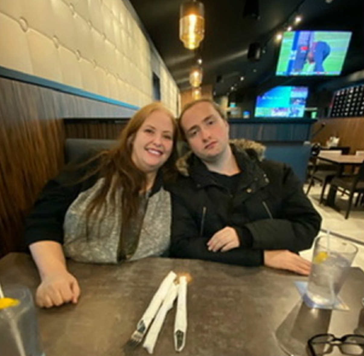 HELP AMANDA LAY HER BROTHER DERRICK TO REST campaign photo, 5 of 6