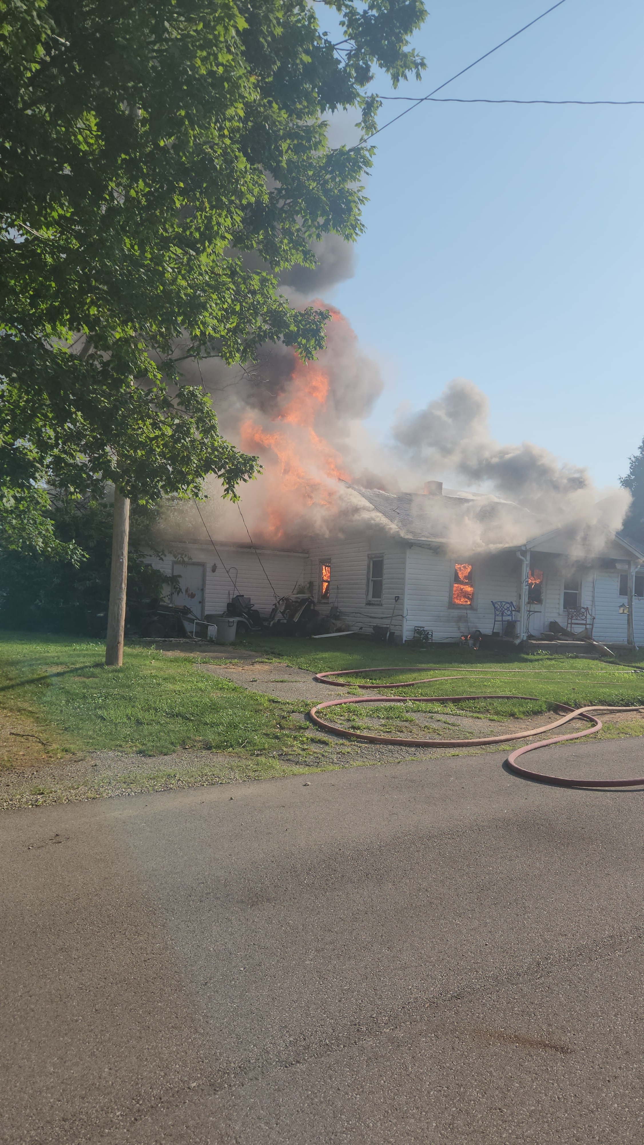 Help Jasmine,Jessica, Donny and Travis After House Fire campaign photo, 4 of 5