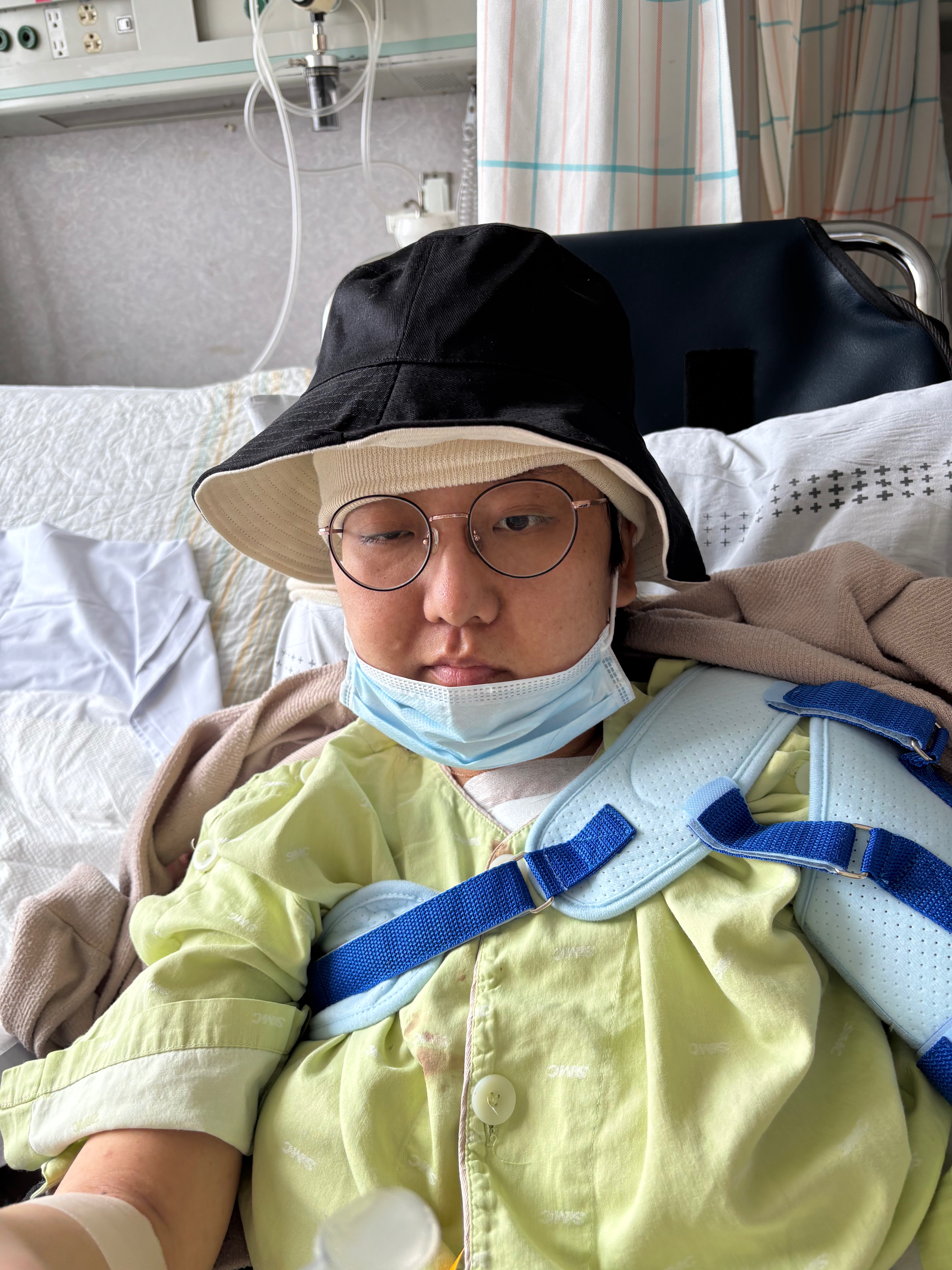 Help My Sister Eunsooki Fight Brain Cancer campaign photo, 2 of 7