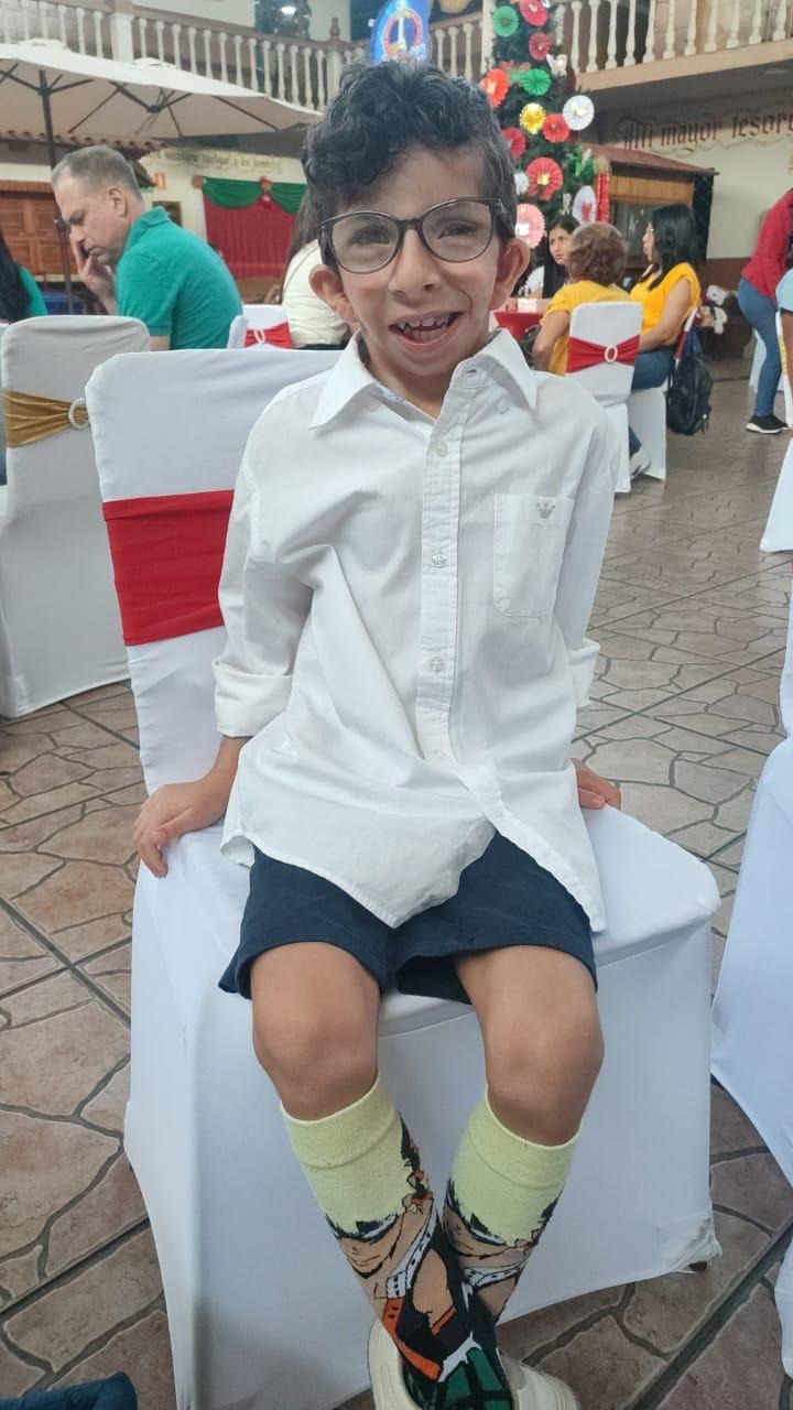 POR LA SONRISA DE FABIAN campaign photo, 4 of 8