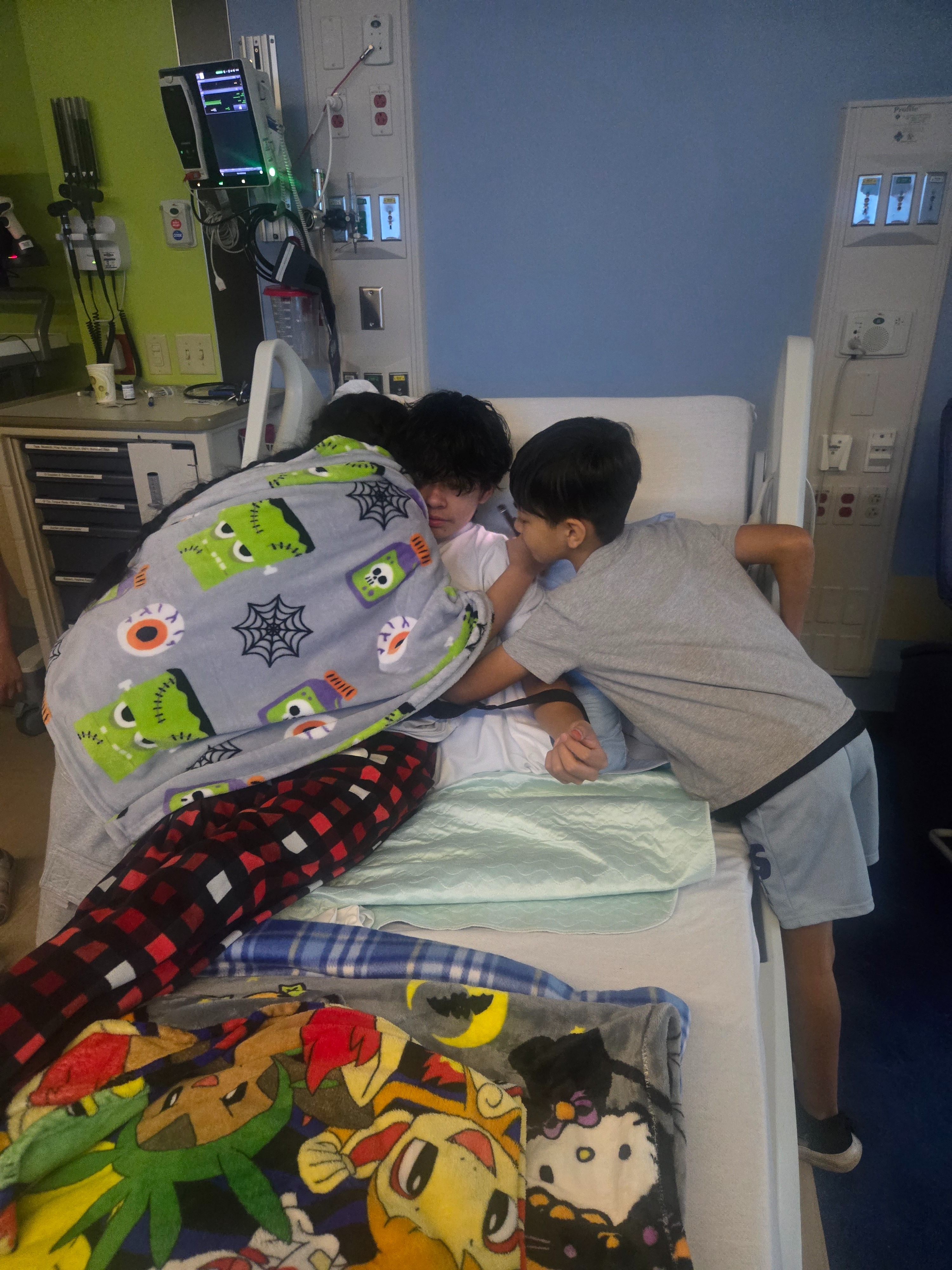 Felipe's Journey to Recovery: Join Us campaign photo, 2 of 4