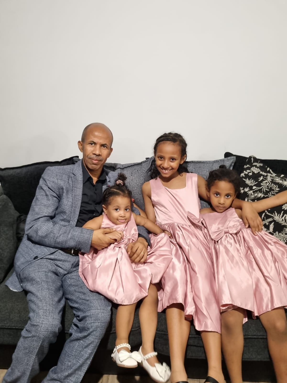 To support Mulku and her 3 daughters campaign photo, 2 of 6