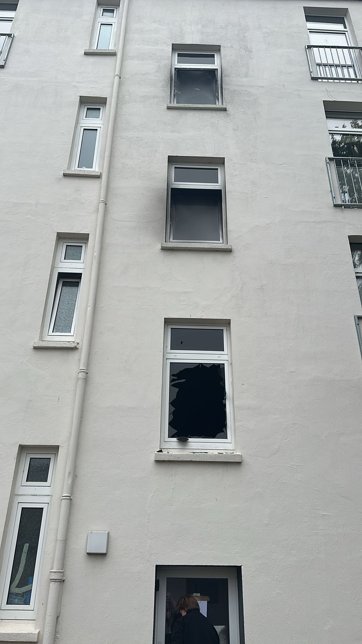 ‼️ Spendenaufruf – Nach Hausflurbrand: Wohnung unbewohnbar, campaign photo, 2 of 5