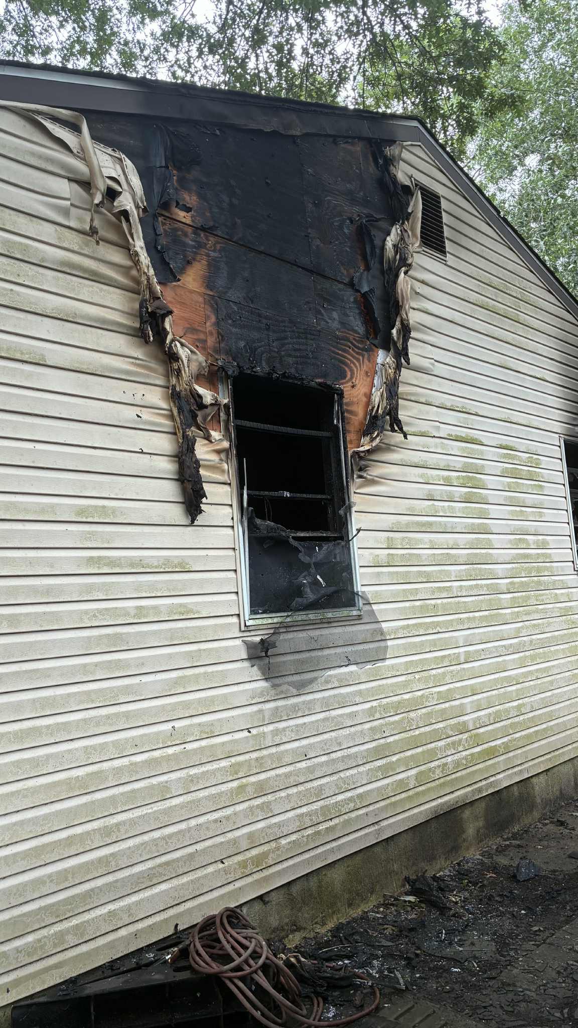 Urgent Aid Needed for Fire Victims: Karnauk Family campaign photo, 4 of 8