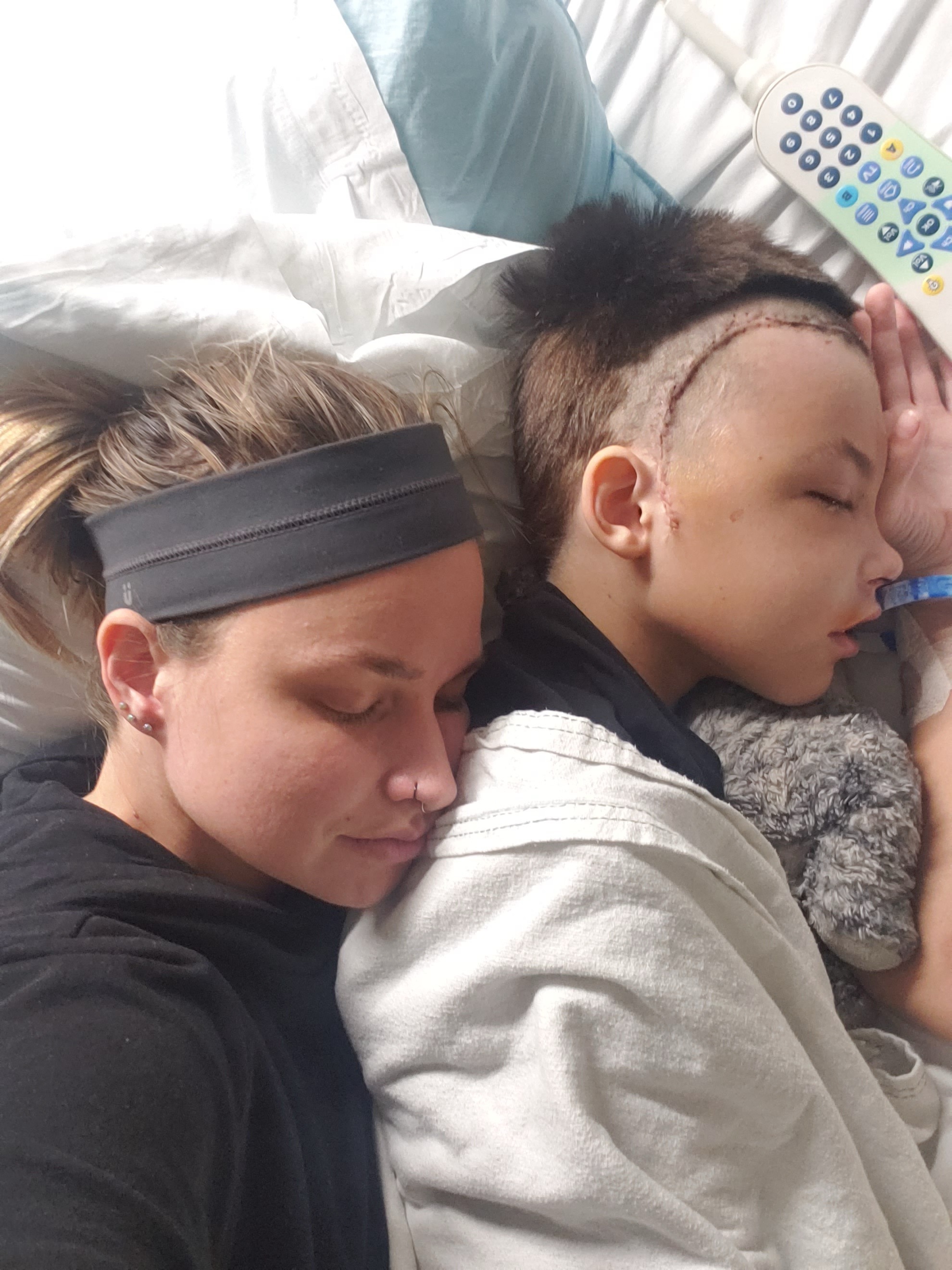 Help Eli and Jess Through This Tough Time campaign photo, 2 of 6