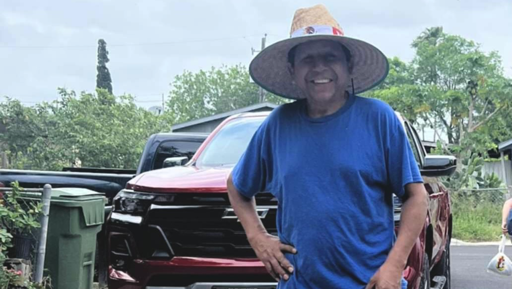 <h1>En memoria de mi tío Sixto y salud de mi tia Luisa<span class="hidden-full-title" style="display:none;"> ❤️ by Norma Salazar</span></h1>
