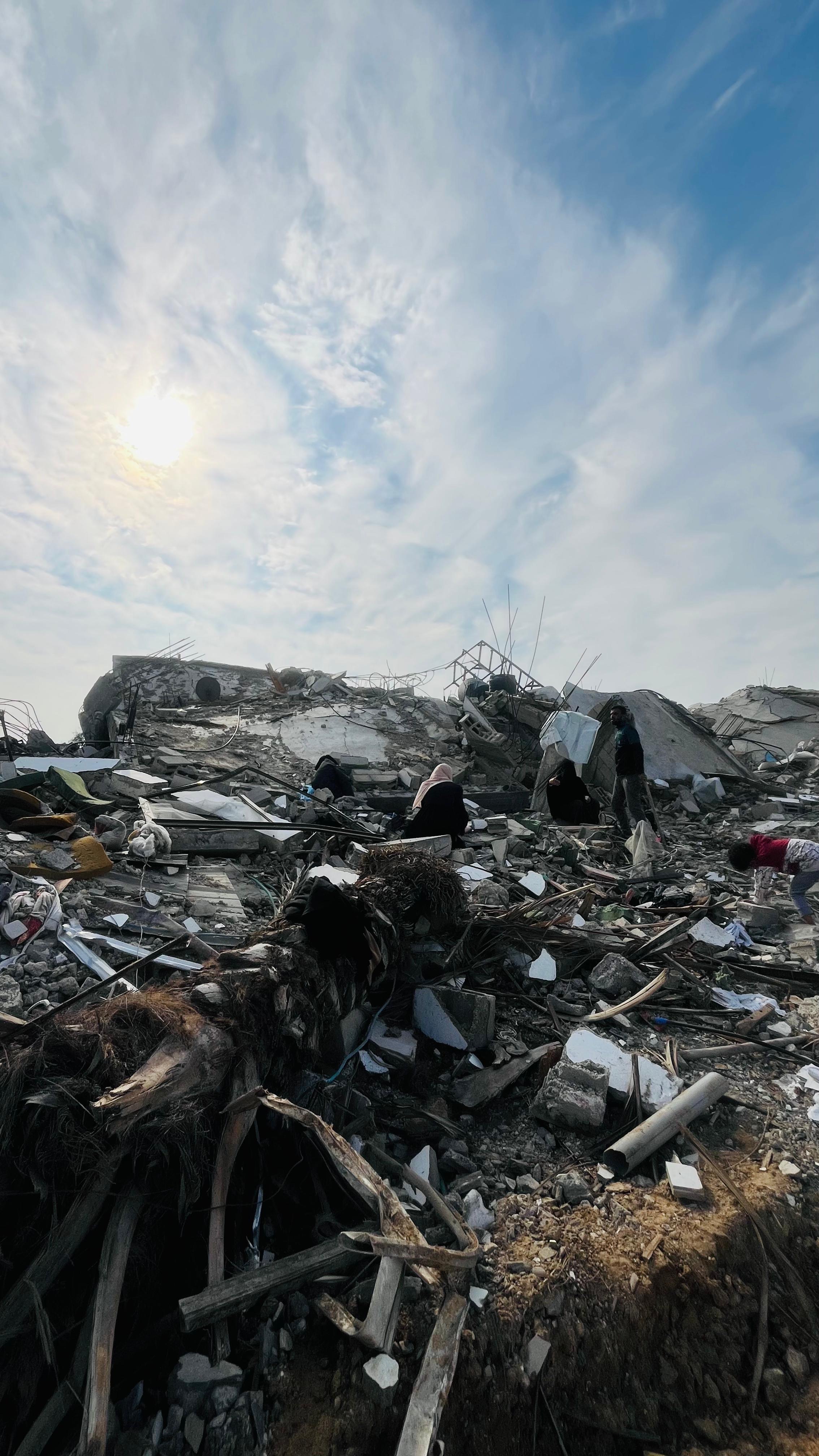 Help Yahya Abu Ouda Rebuild His Life After Losing Everything campaign photo, 2 of 4