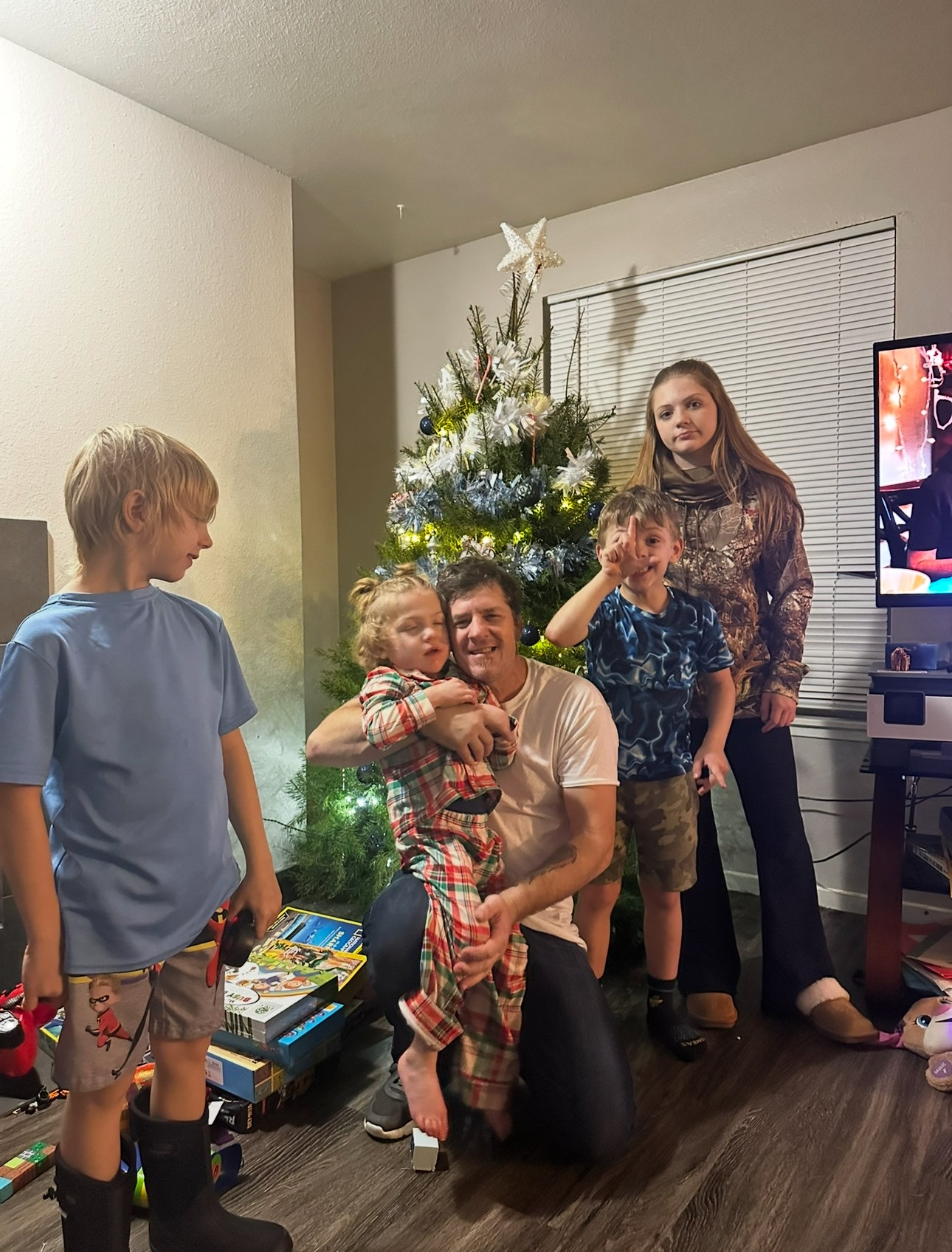 Donate to Tylar Moe's Family During His Medical Crisis campaign photo, 2 of 4