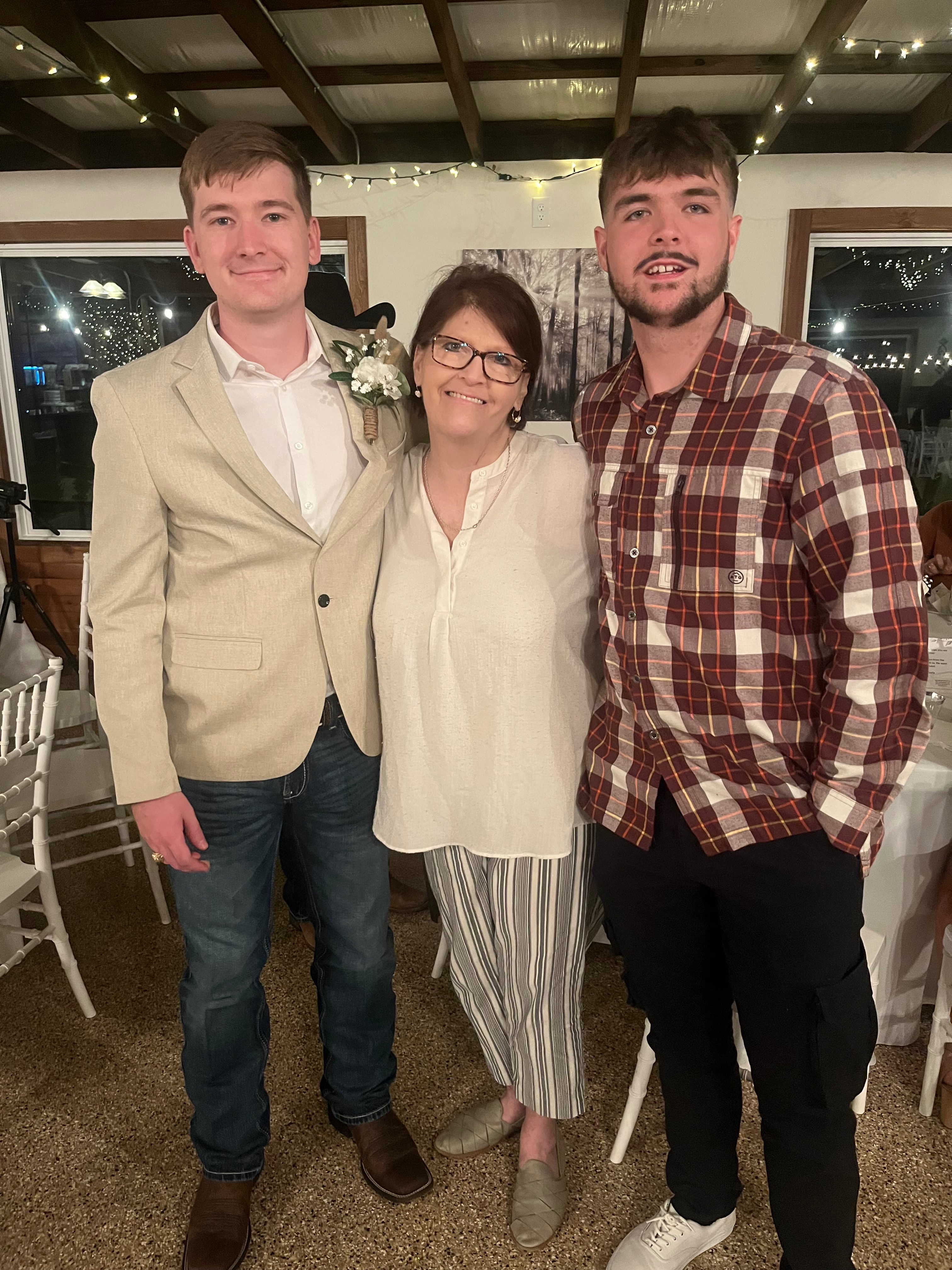 Help Travis and Siblings After Mom's Passing campaign photo, 6 of 8