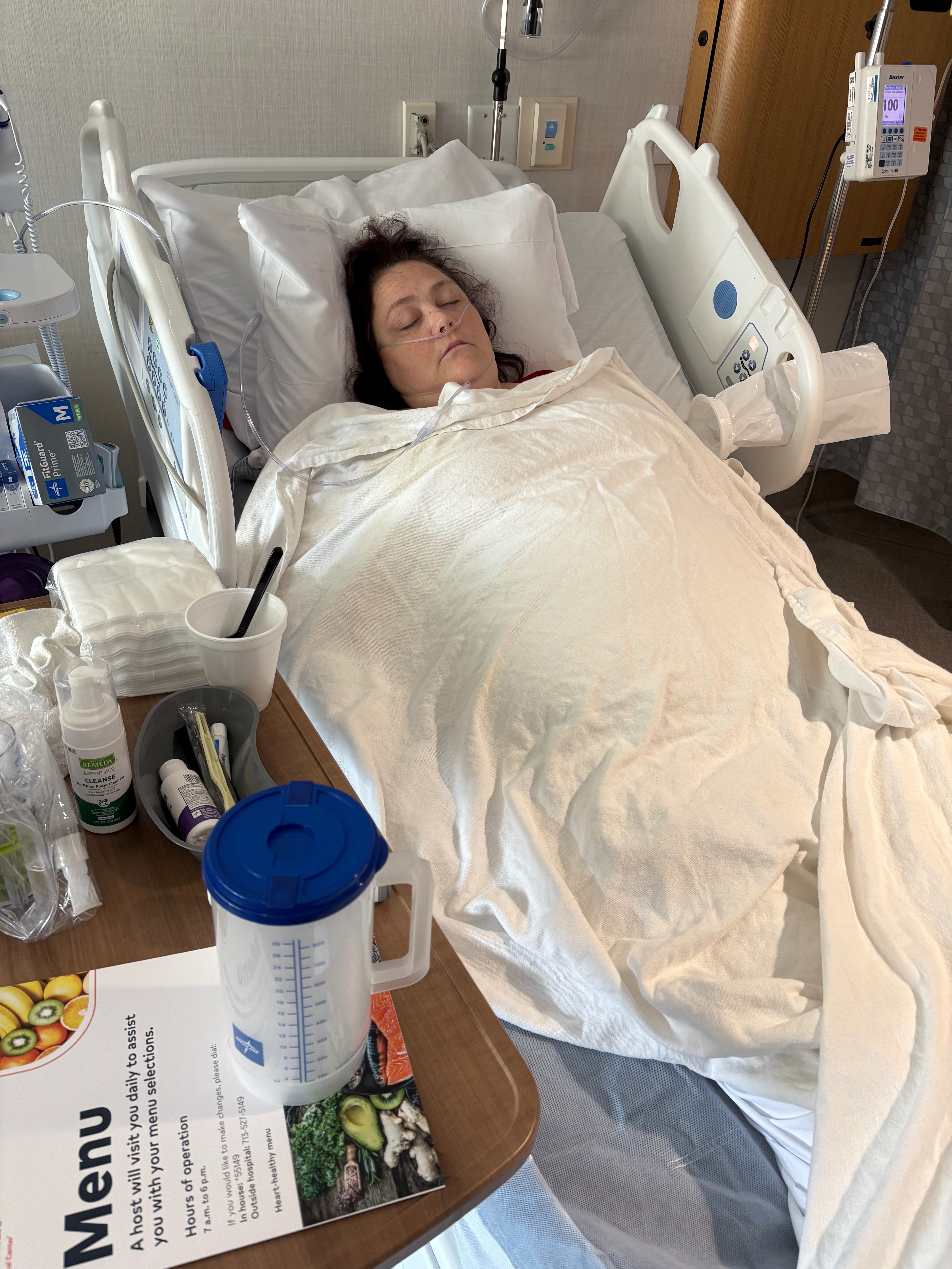 Support Julio's Wife's Hospital Recovery campaign photo, 2 of 4