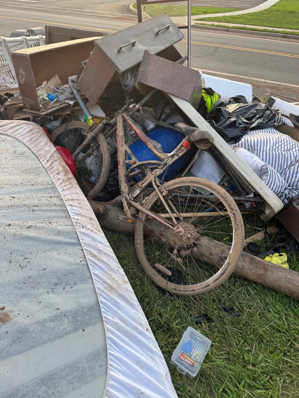 Support Sandra's Family in Recovering from Flood Damage campaign photo, 7 of 8